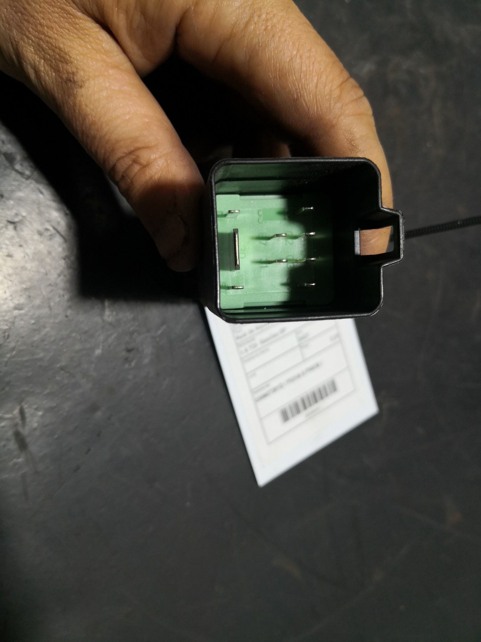 Relé de Aquecimento de Velas VOLKSWAGEN CADDY III Combi (2KB, 2KJ, 2CB, 2CJ) | 04 - 15 Imagem-1