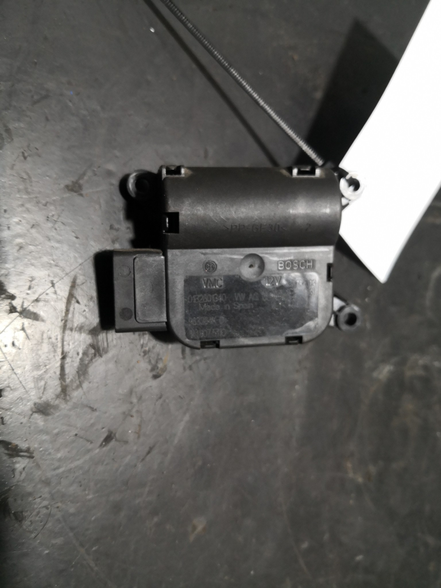 Motor de Comporta VOLKSWAGEN CADDY III Combi (2KB, 2KJ, 2CB, 2CJ) | 04 - 15 Imagem-1