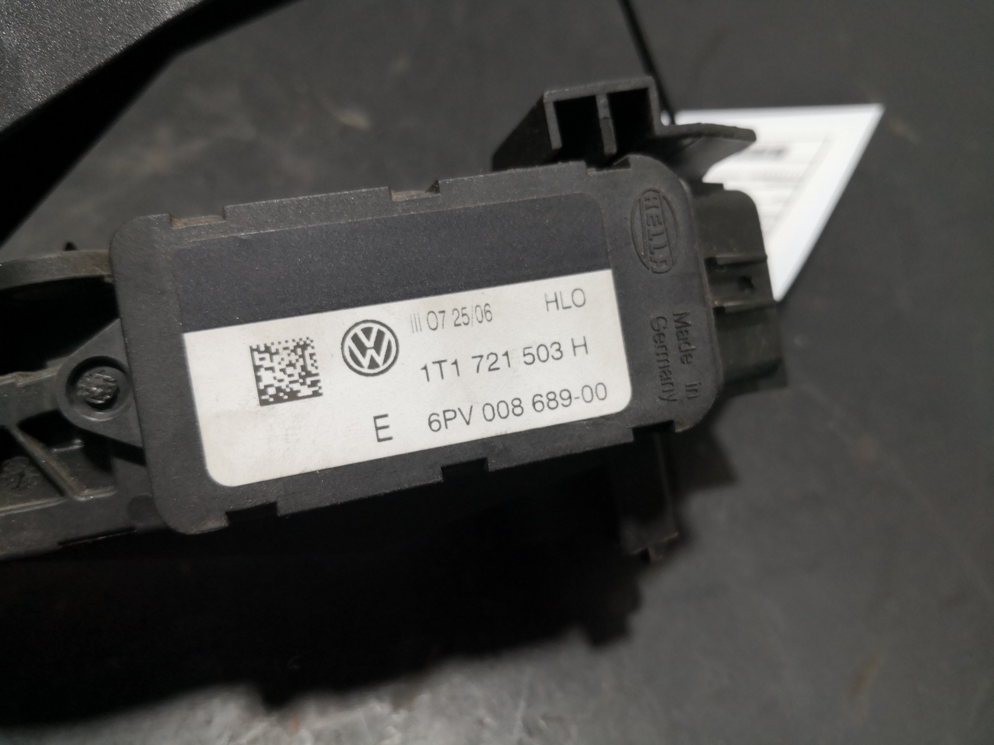 Pedal Potenciometro Acelerador VOLKSWAGEN CADDY III Combi (2KB, 2KJ, 2CB, 2CJ) | 04 - 15 Imagem-1