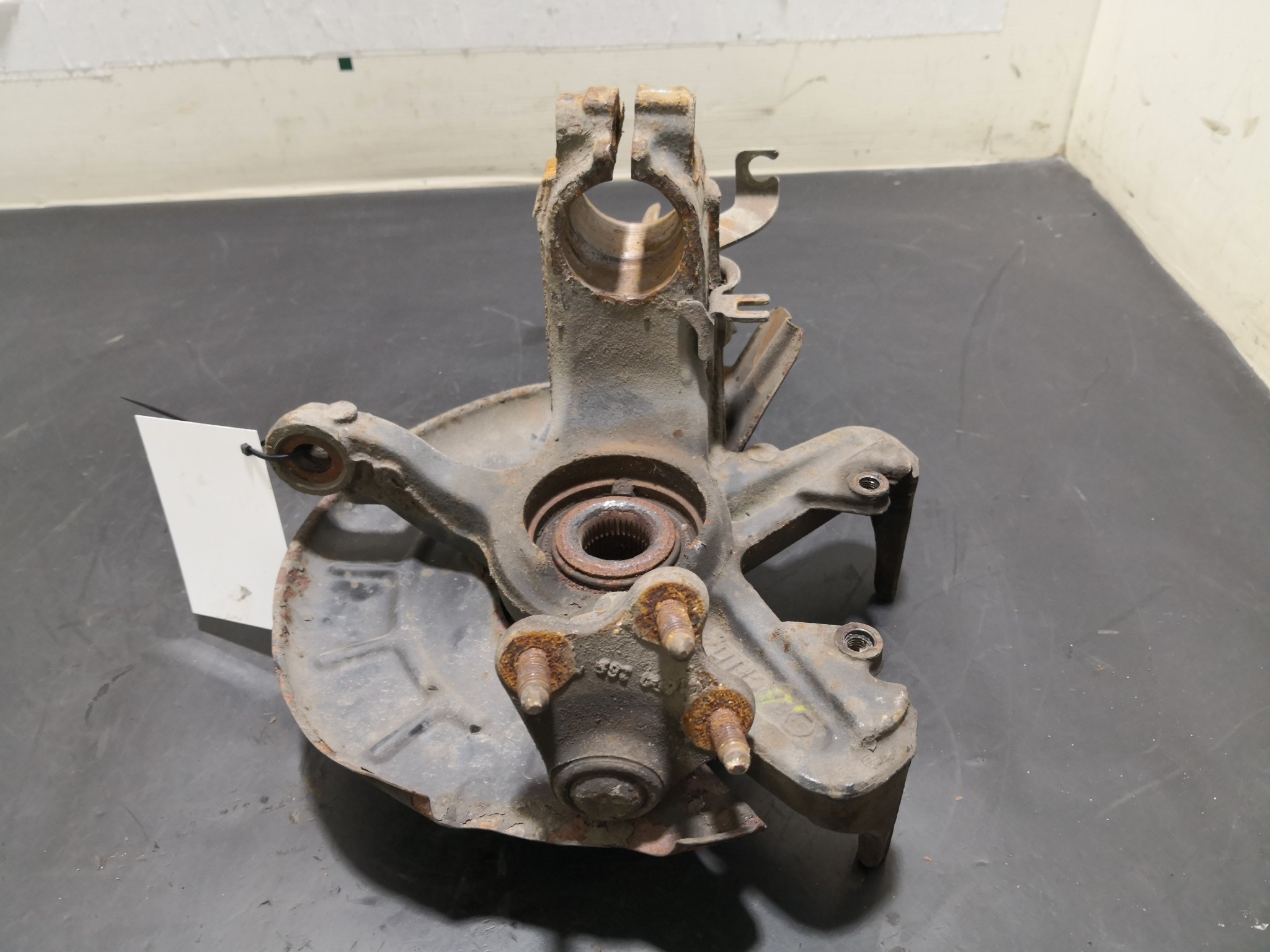 Manga de Eixo Esq VOLKSWAGEN POLO (9N_) | 01 - 14 Imagem-1