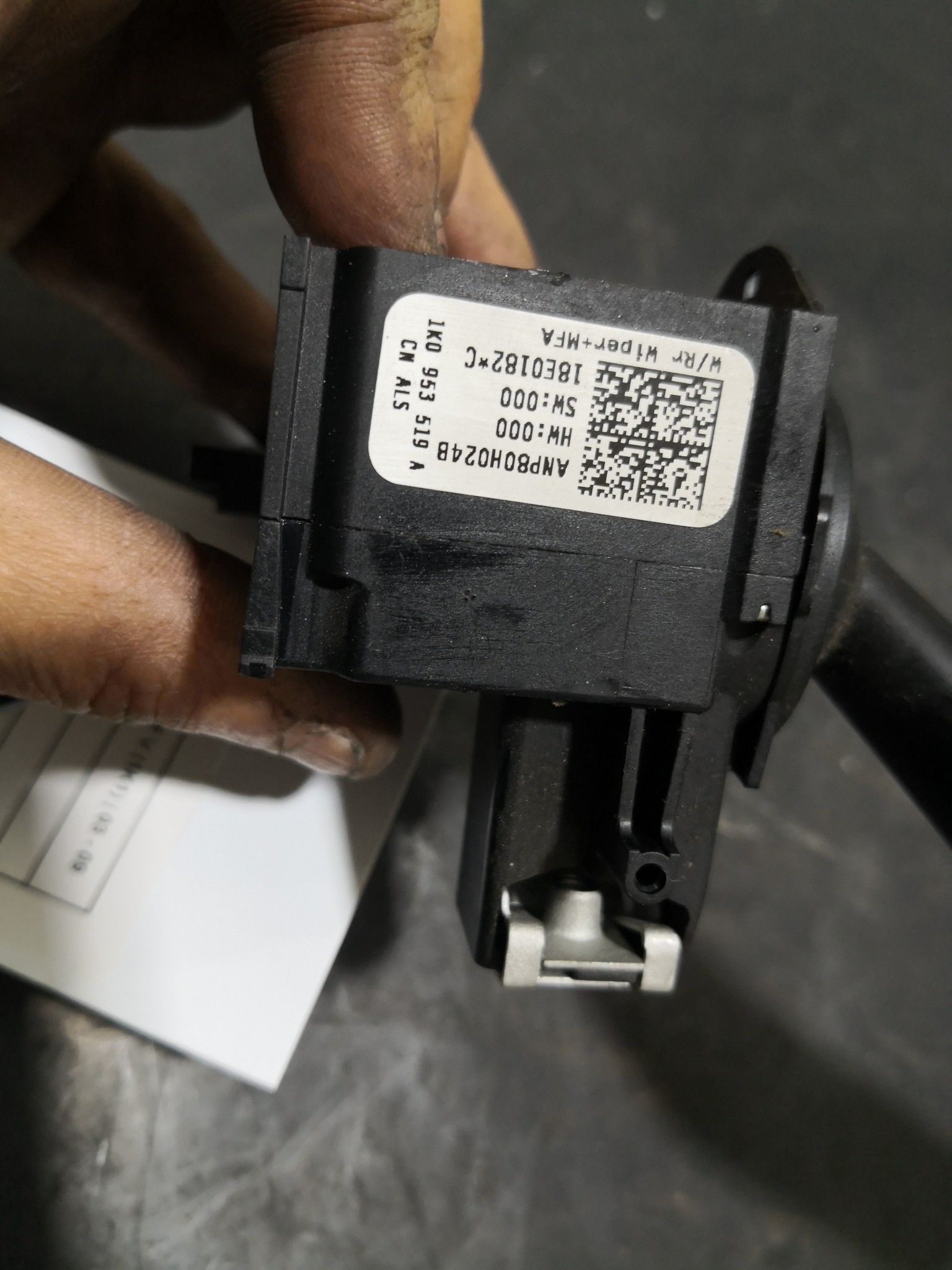 Manipulo de Escovas VOLKSWAGEN GOLF V (1K1) | 03 - 09 Imagem-1