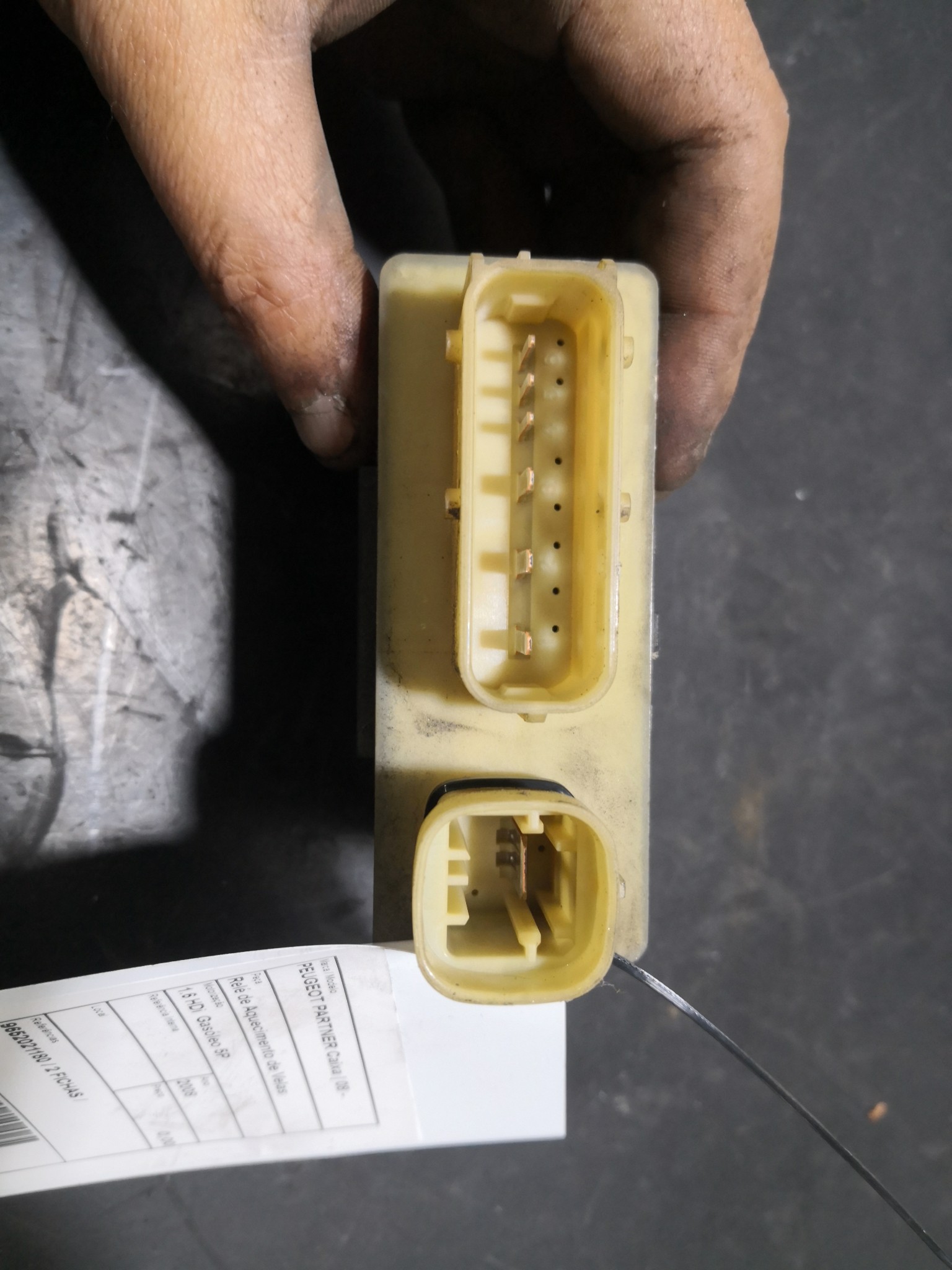 Relé de Aquecimento de Velas PEUGEOT PARTNER Caixa | 08 -  Imagem-1