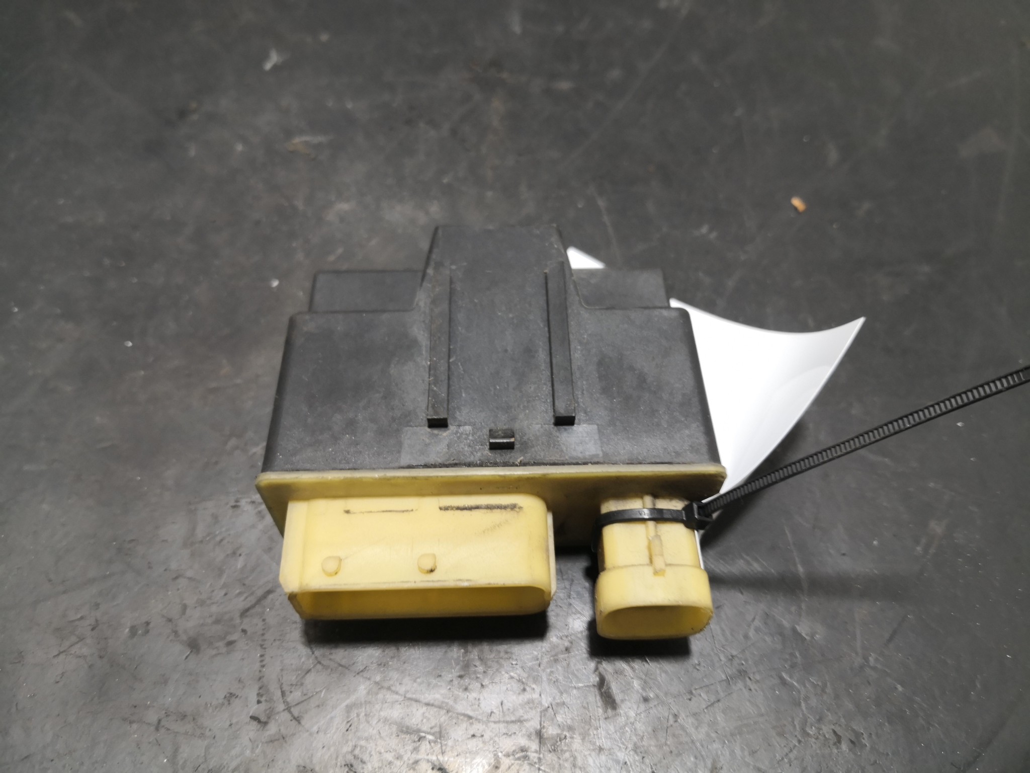 Relé de Aquecimento de Velas PEUGEOT PARTNER Caixa | 08 -  Imagem-2