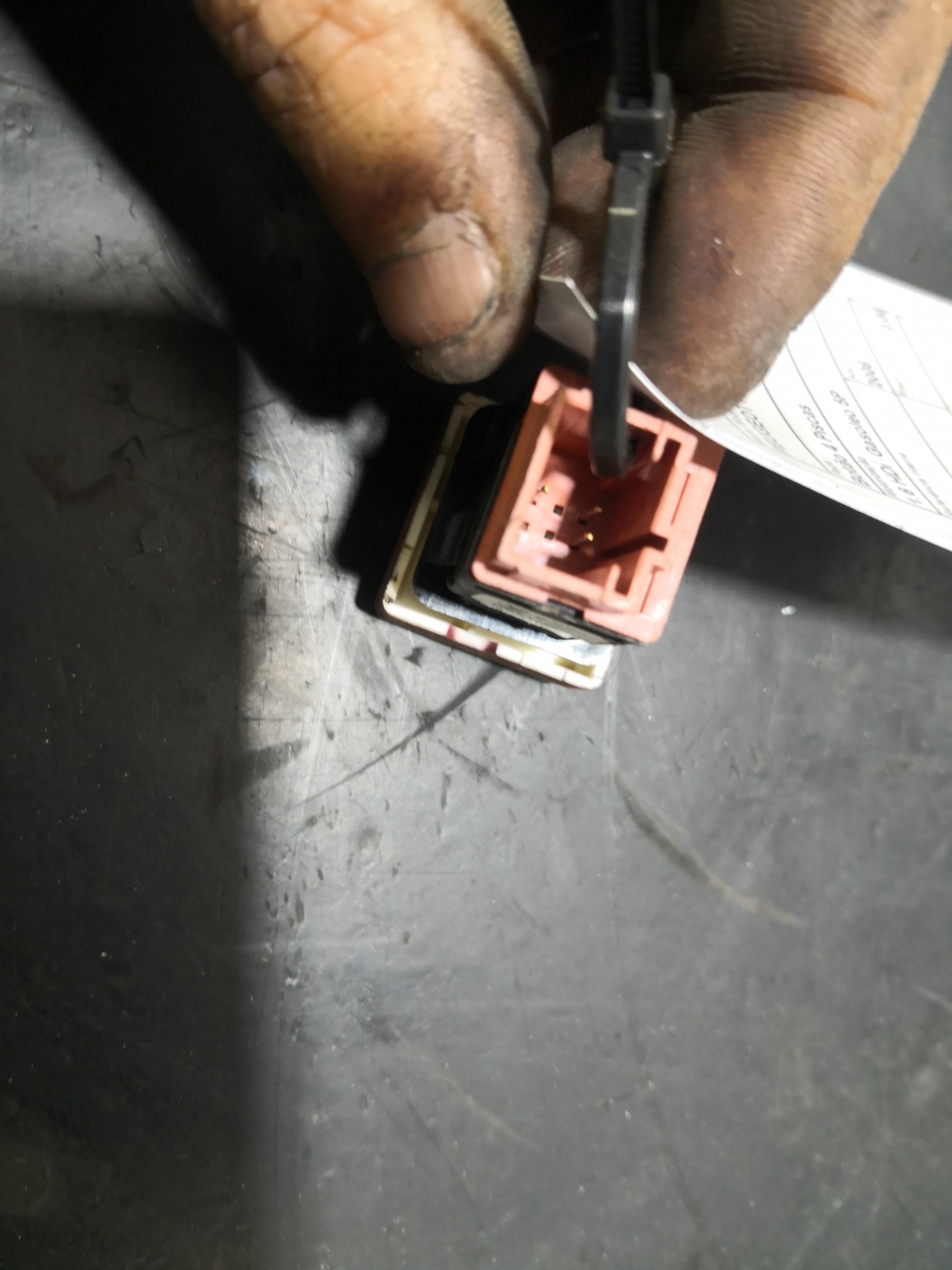 Botão 4 Piscas PEUGEOT PARTNER Caixa | 08 -  Imagem-2