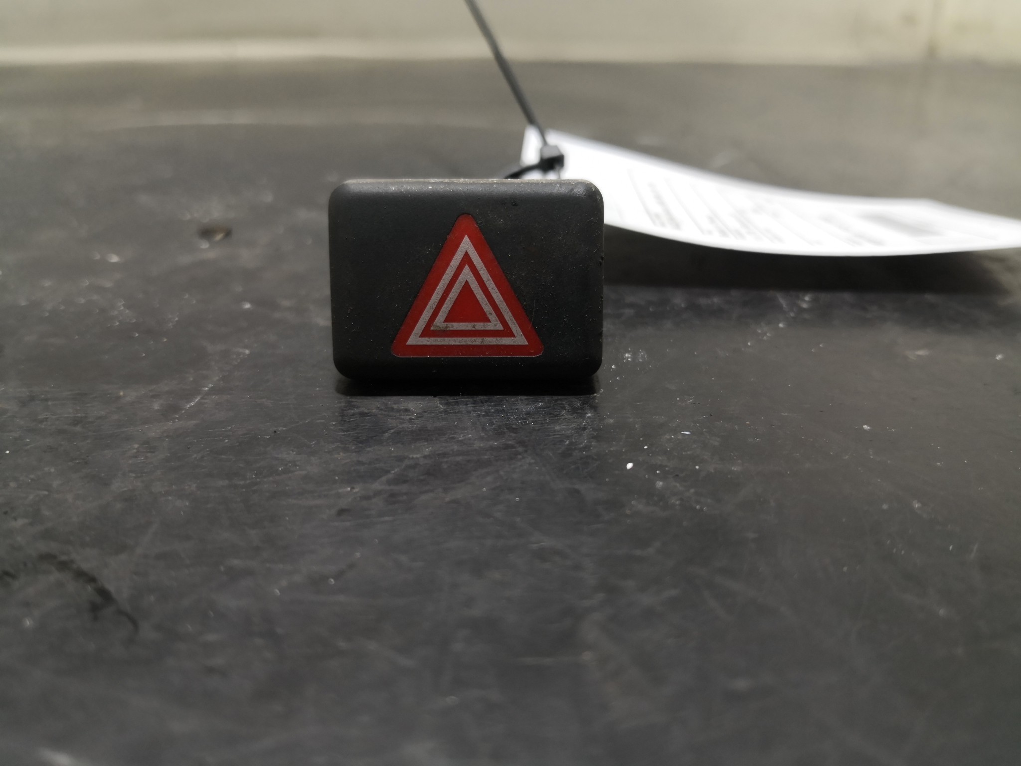 Botão 4 Piscas AUDI - ID S_95478