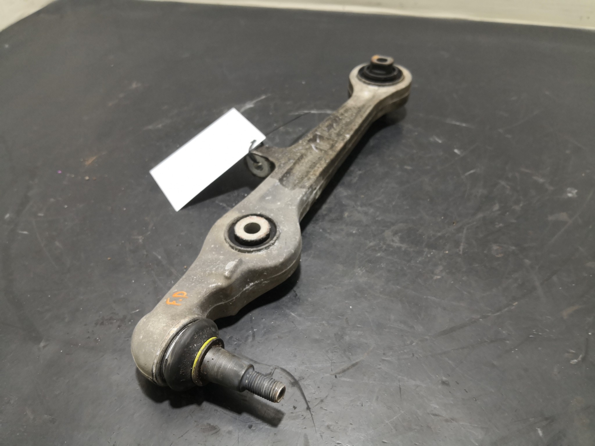 Braço Suspensão Frente Dto AUDI - ID S_95508