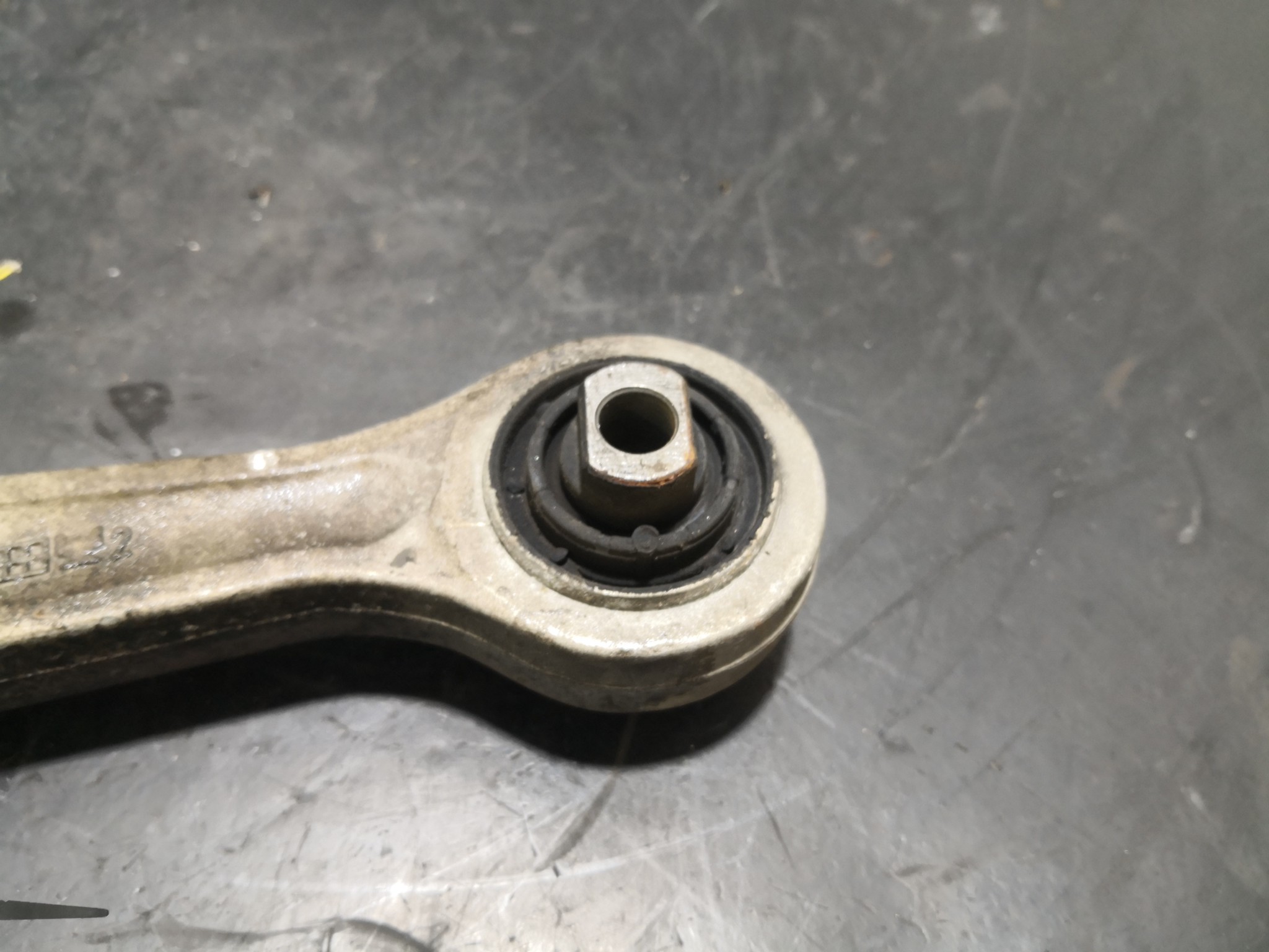 Braço Suspensão Frente Dto AUDI A4 Avant (8E5, B6) | 00 - 05 Imagem-2