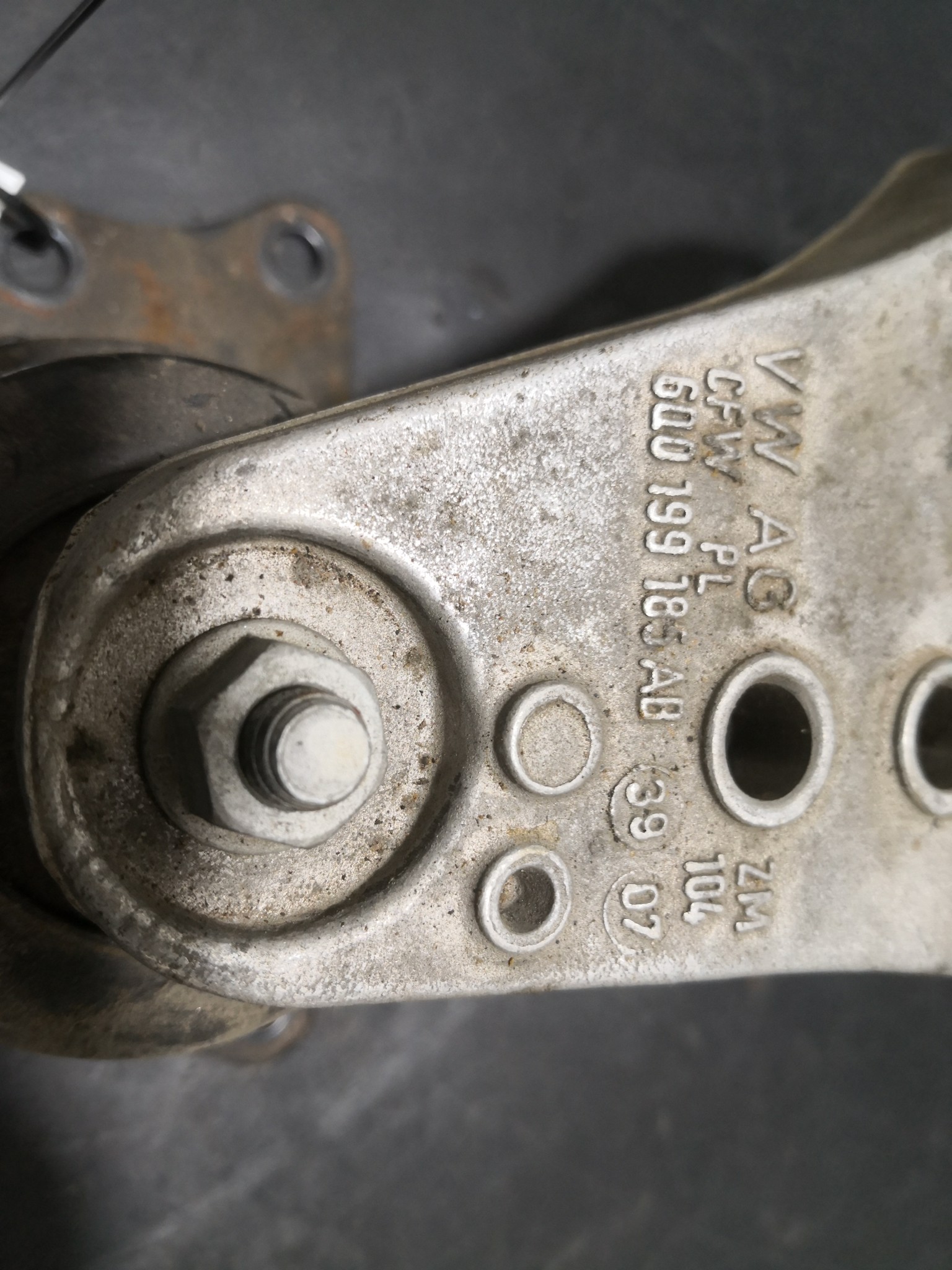 Apoio de Motor VOLKSWAGEN POLO (9N_) | 01 - 14 Imagem-2