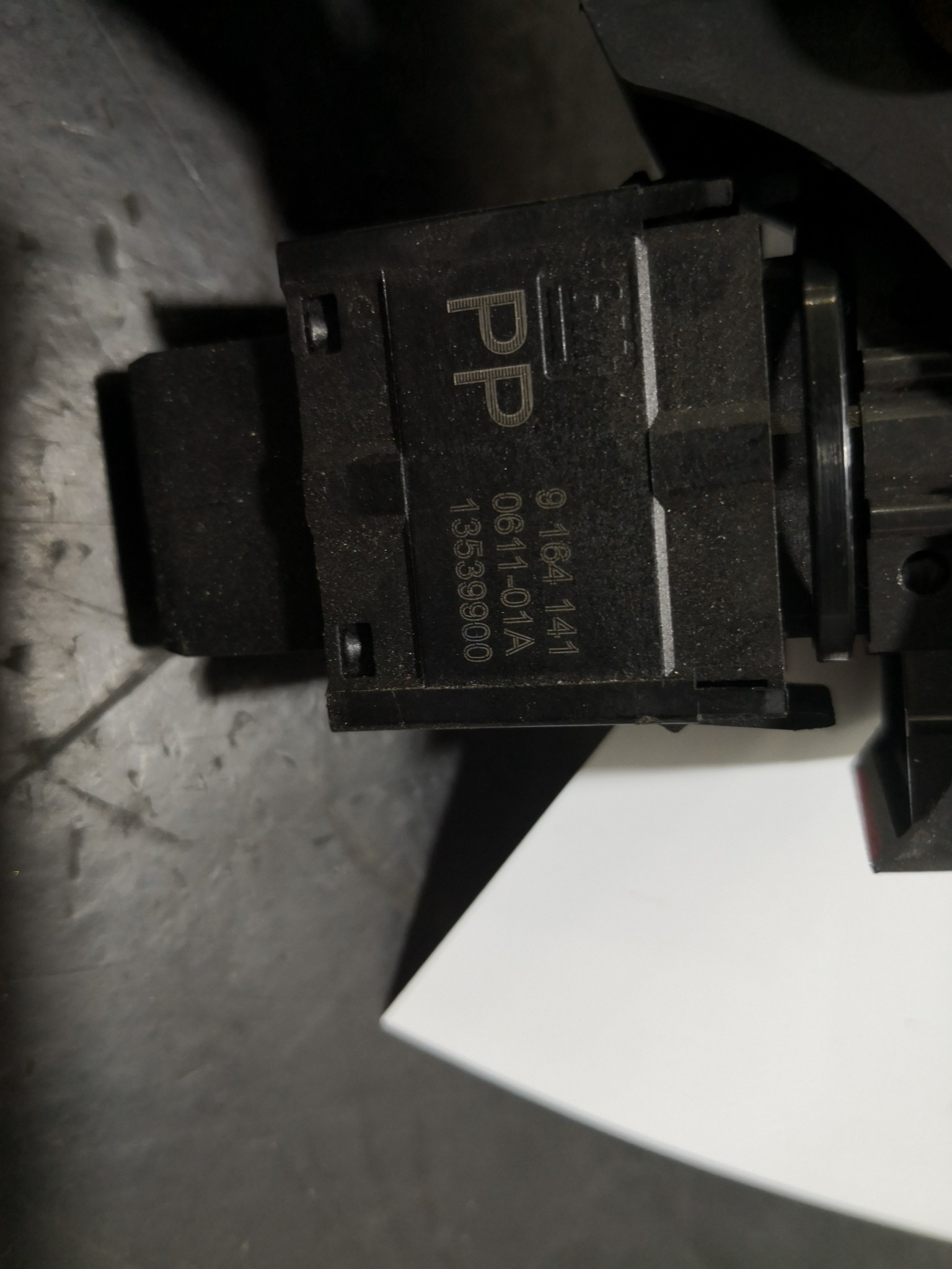 Botão 4 Piscas OPEL CORSA C (X01) | 00 - 09 Imagem-1