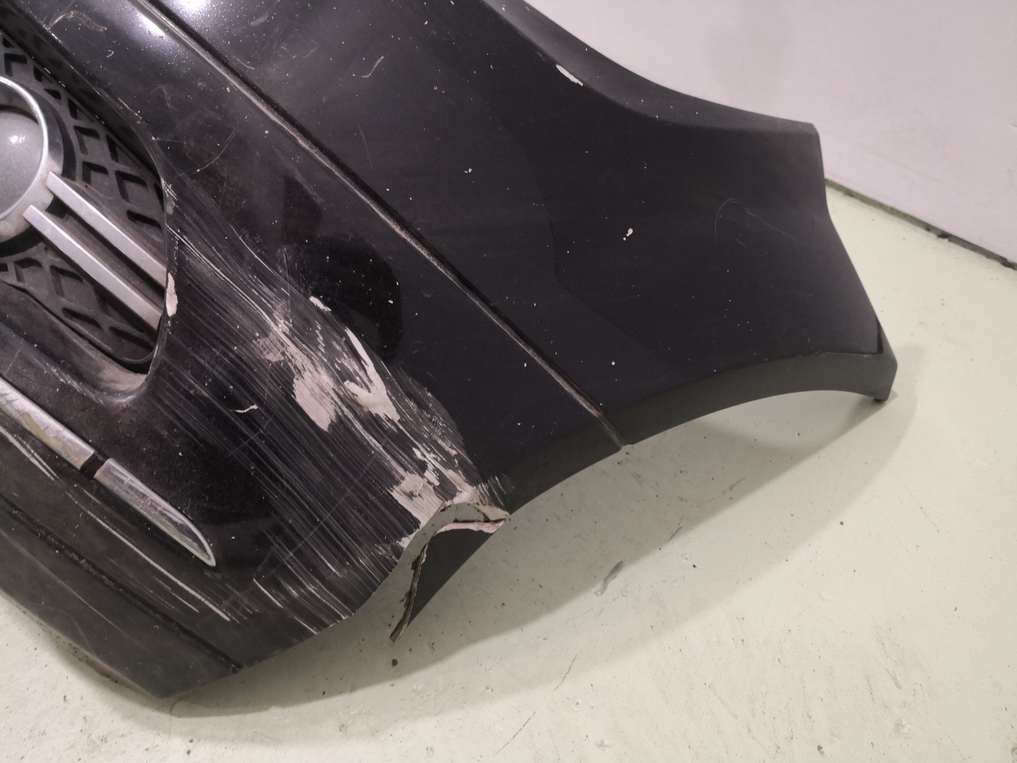 Para Choques Frente MERCEDES-BENZ C-CLASS (W204) | 07 - 15 Imagem-1