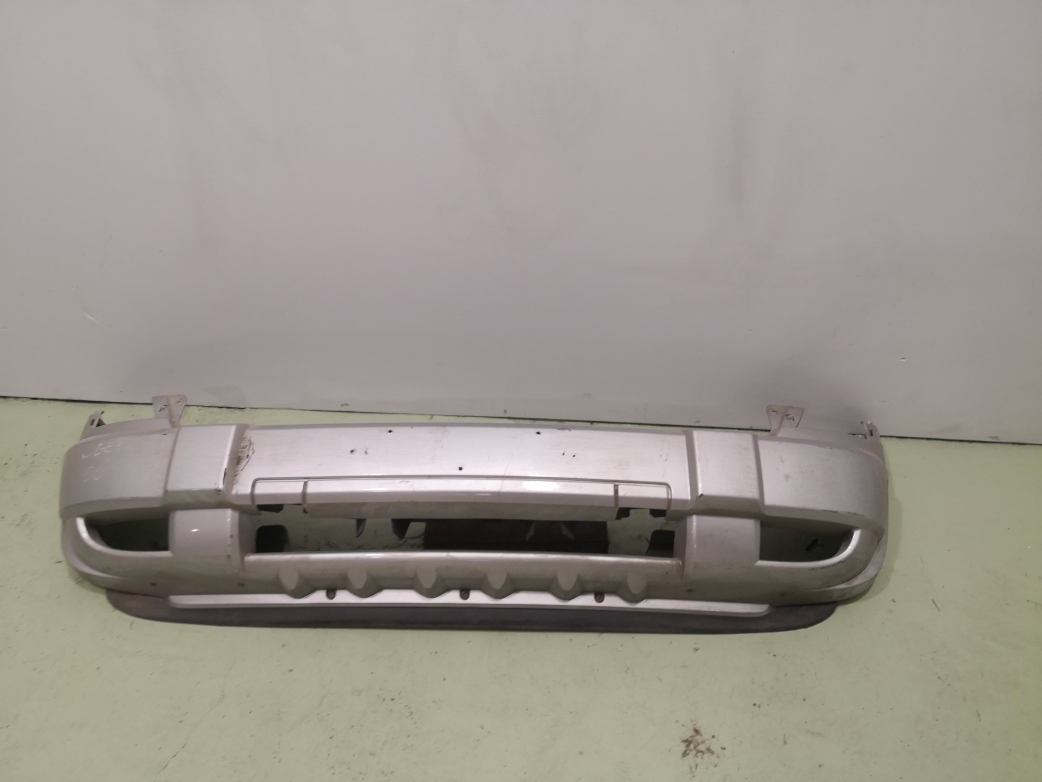 Para Choques Frente JEEP CHEROKEE (KJ) | 01 - 08 Imagem-1