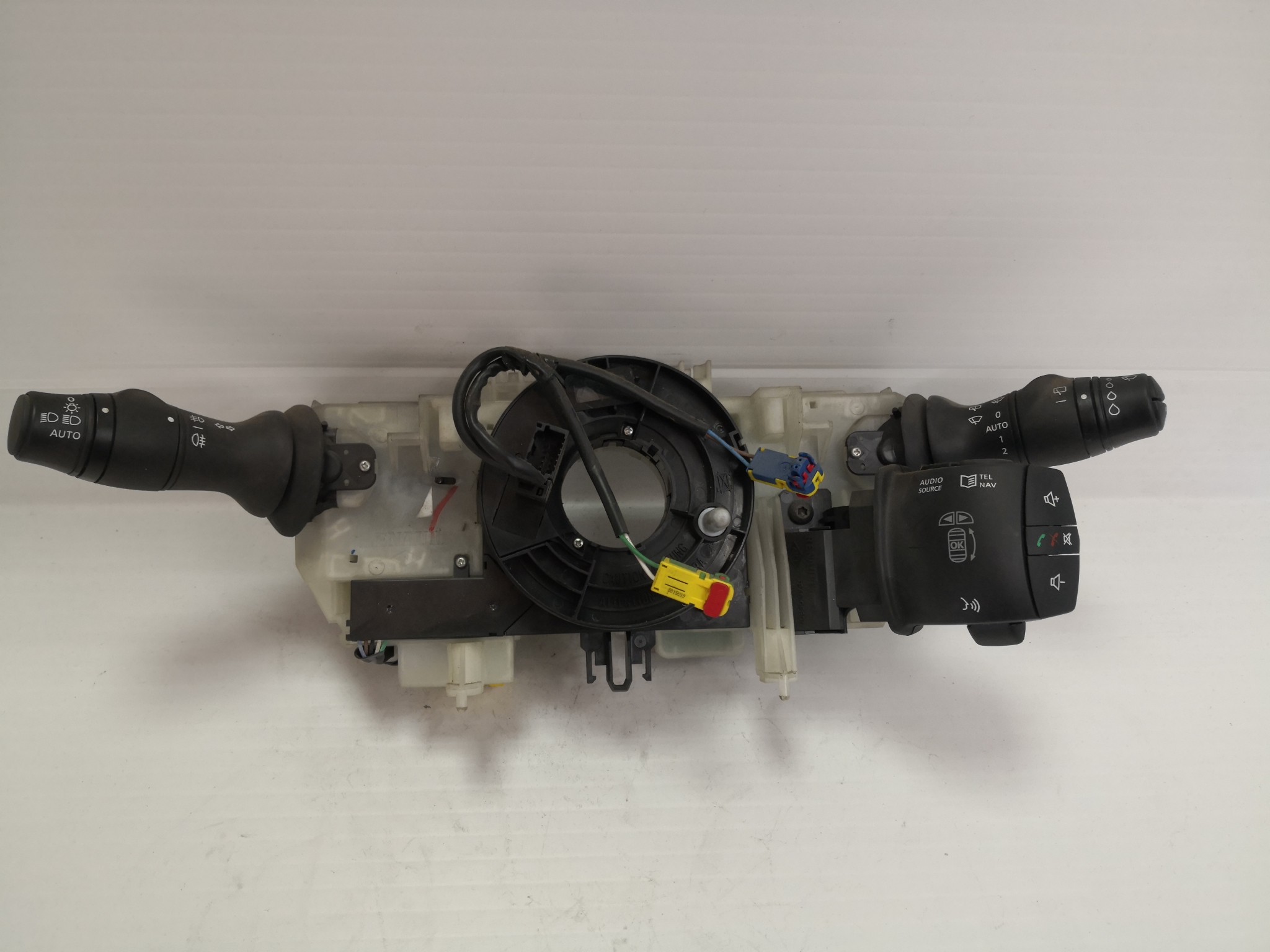 Manipulo Completo Luzes/Escovas RENAULT - ID S_37933