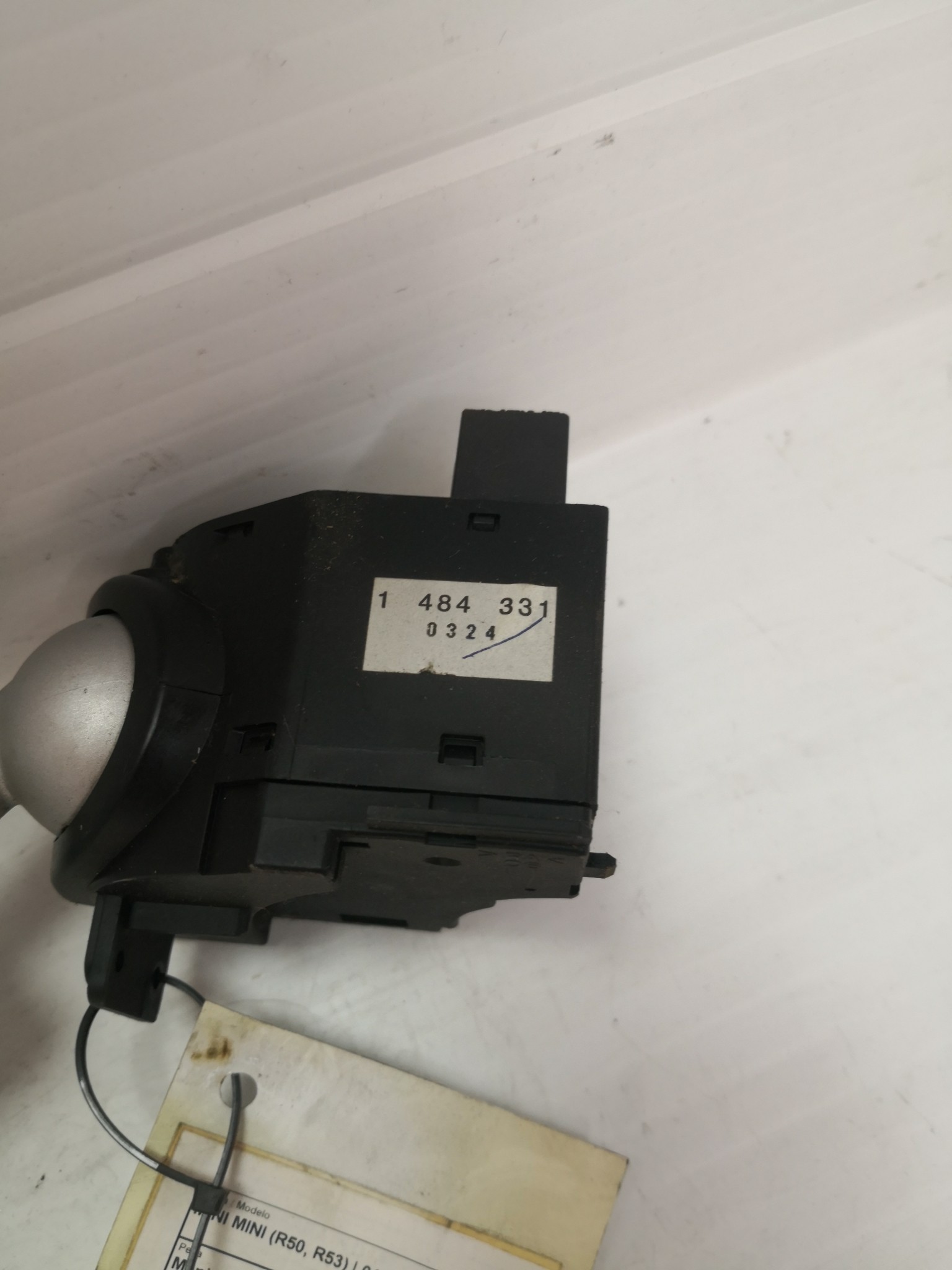 Manipulo Luzes e Piscas MINI MINI (R50, R53) | 01 - 06 Imagem-1