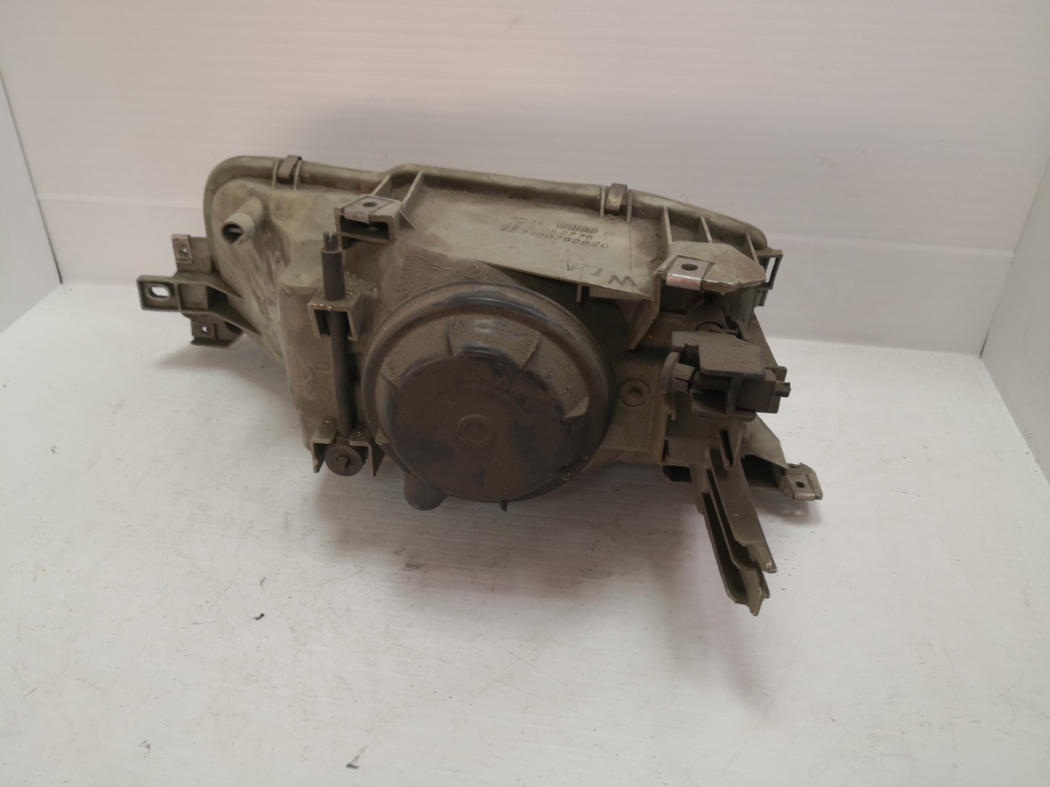 Ótica Dto RENAULT 21 três volumes (L48_) | 86 - 97 Imagem-2