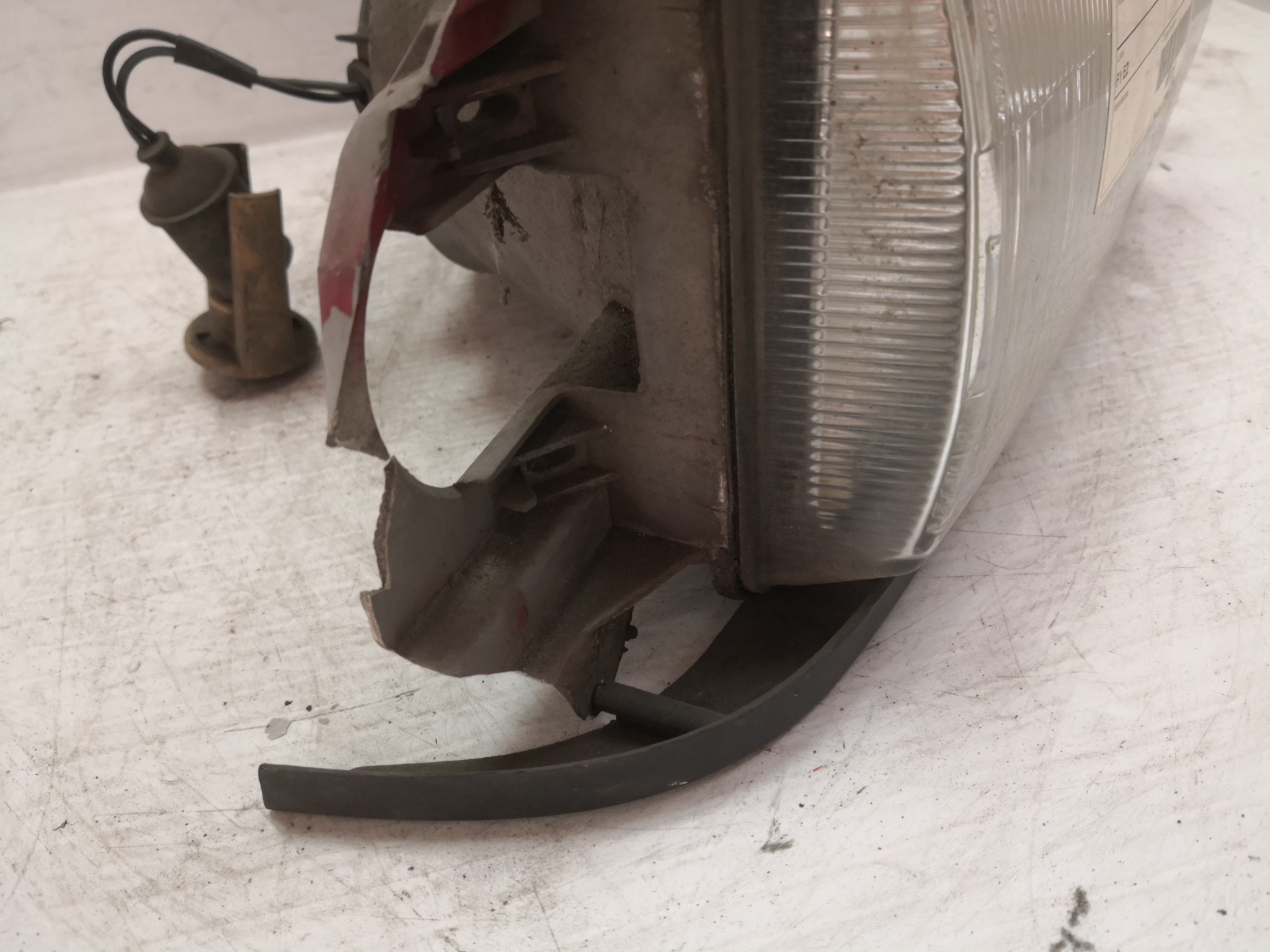 Ótica Dto ALFA ROMEO 33 (905_) | 83 - 93 Imagem-1