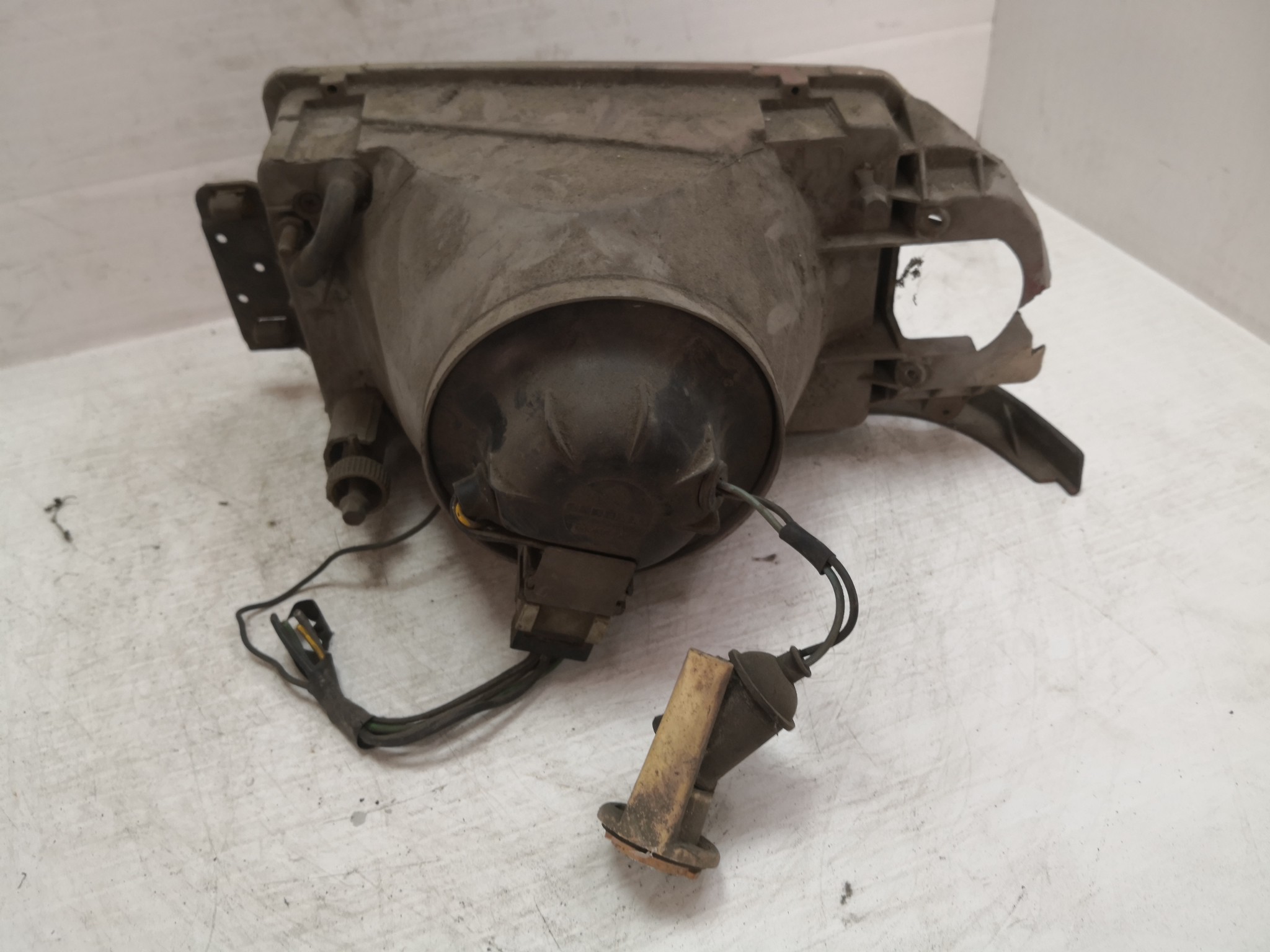 Ótica Dto ALFA ROMEO 33 (905_) | 83 - 93 Imagem-2