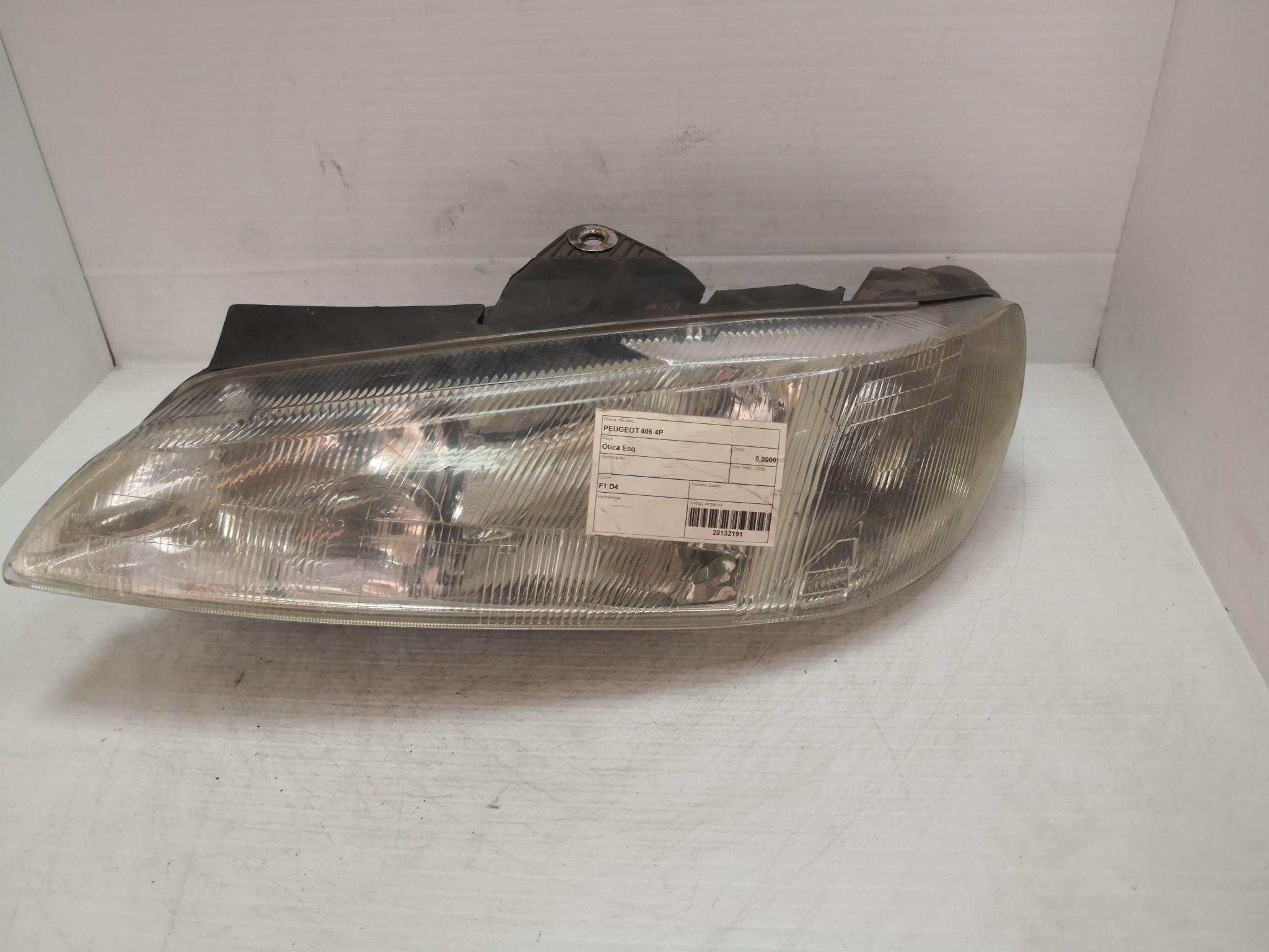 Ótica Esq PEUGEOT - ID S_22190