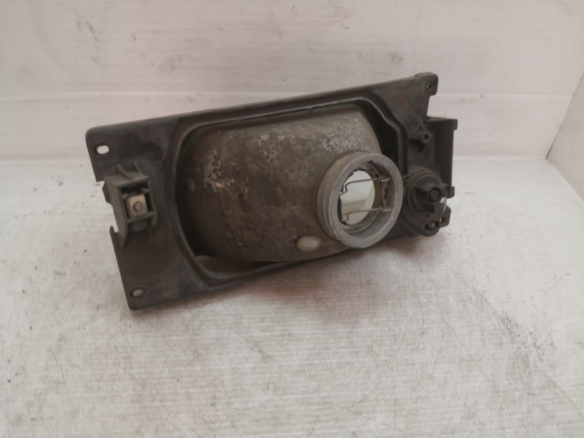 Ótica Dto VOLKSWAGEN POLO (86C, 80) | 81 - 94 Imagem-1