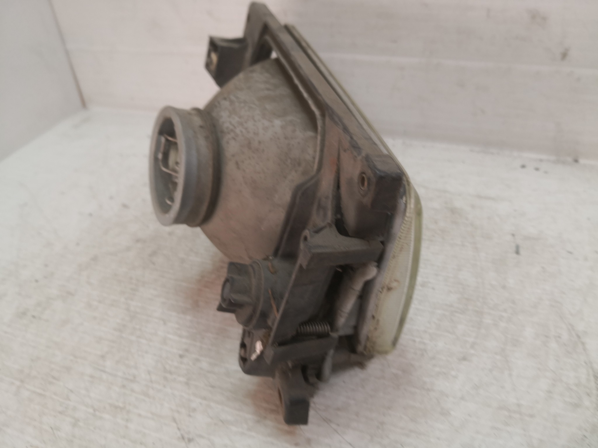 Ótica Dto VOLKSWAGEN POLO (86C, 80) | 81 - 94 Imagem-2