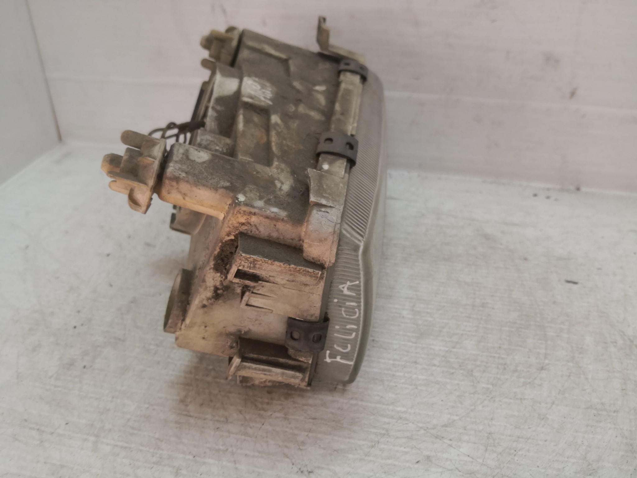 Ótica Dto SKODA FELICIA I (6U1) | 94 - 98 Imagem-3