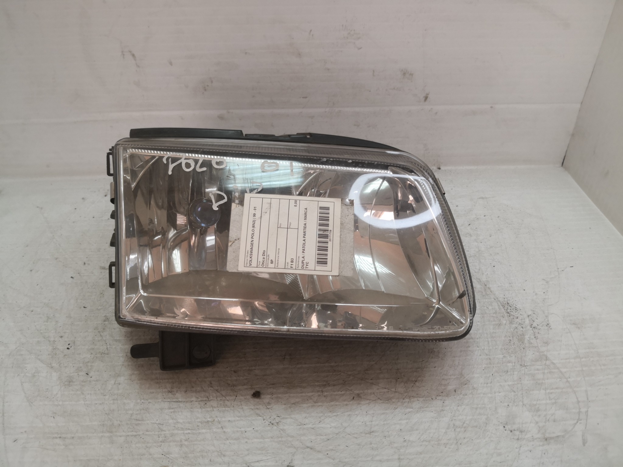 Ótica Dto VOLKSWAGEN - ID S_31707