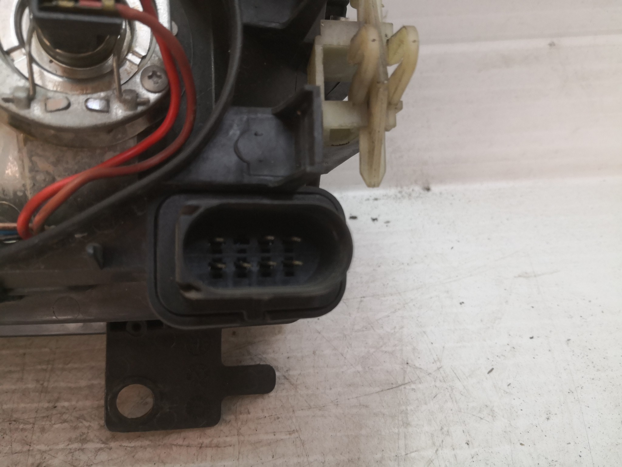 Ótica Dto VOLKSWAGEN POLO (6N2) | 99 - 01 Imagem-3