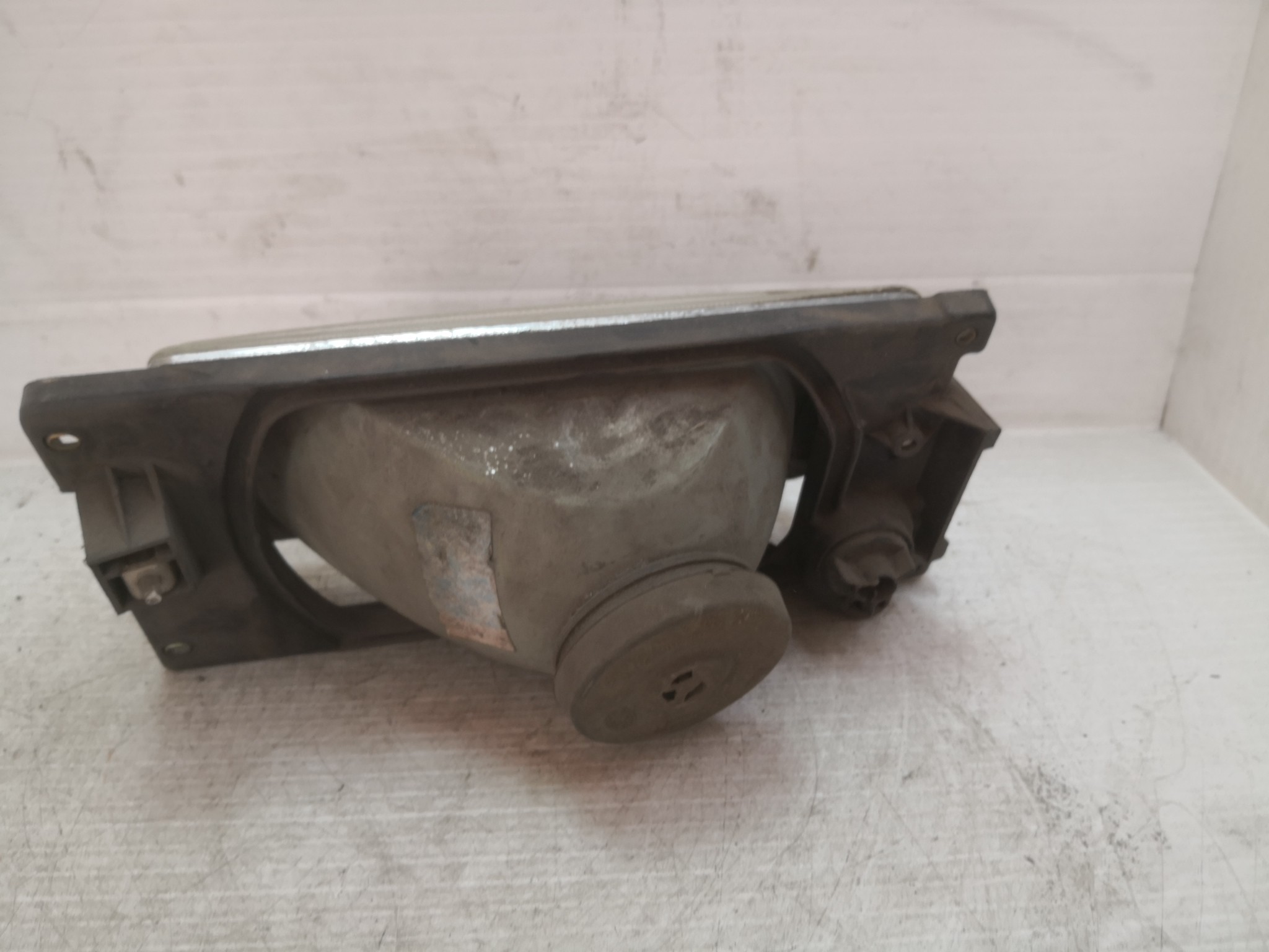 Ótica Dto VOLKSWAGEN POLO (86C, 80) | 81 - 94 Imagem-2