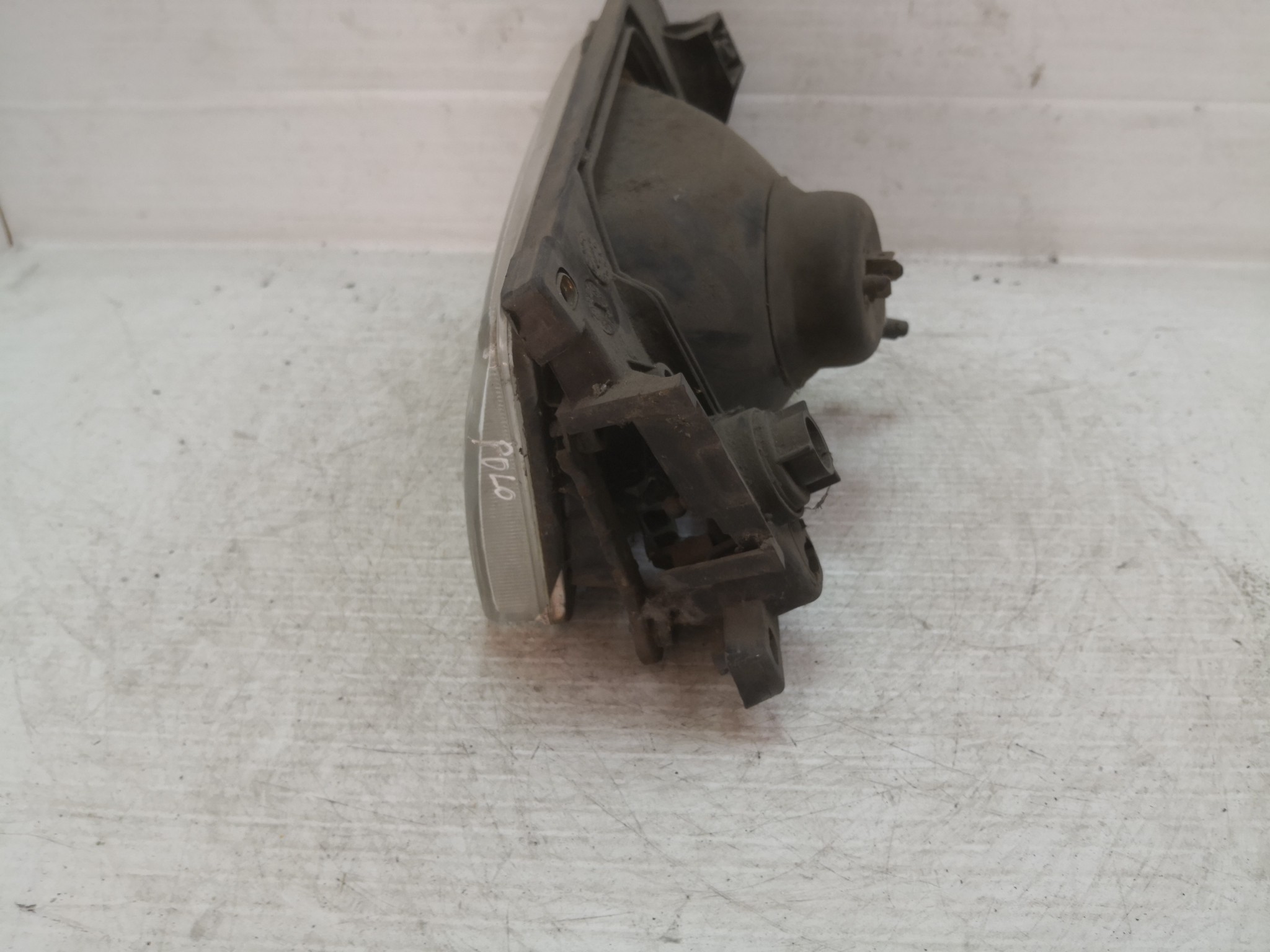 Ótica Esq VOLKSWAGEN POLO (86C, 80) | 81 - 94 Imagem-1