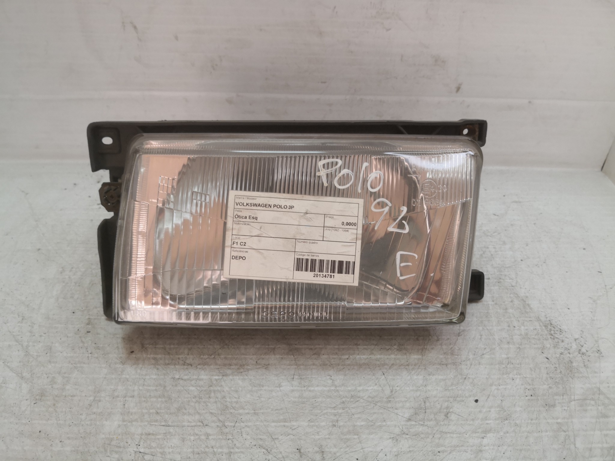 Ótica Esq VOLKSWAGEN - ID S_24780