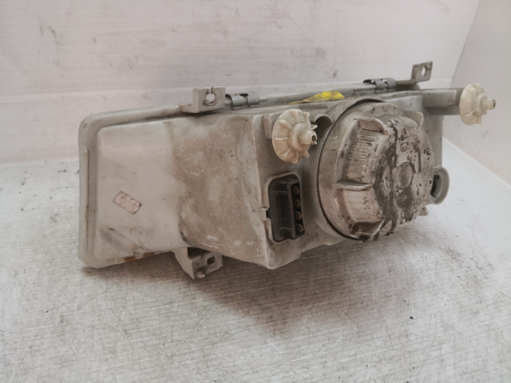 Ótica Dto SKODA FELICIA II (6U1) | 98 - 01 Imagem-2