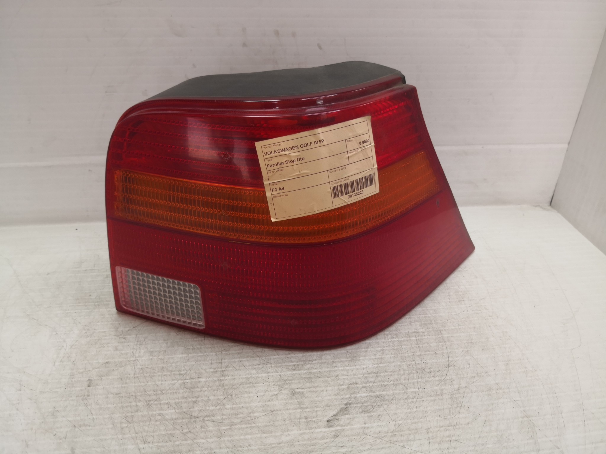 Farolim Stop Dto VOLKSWAGEN - ID S_25222
