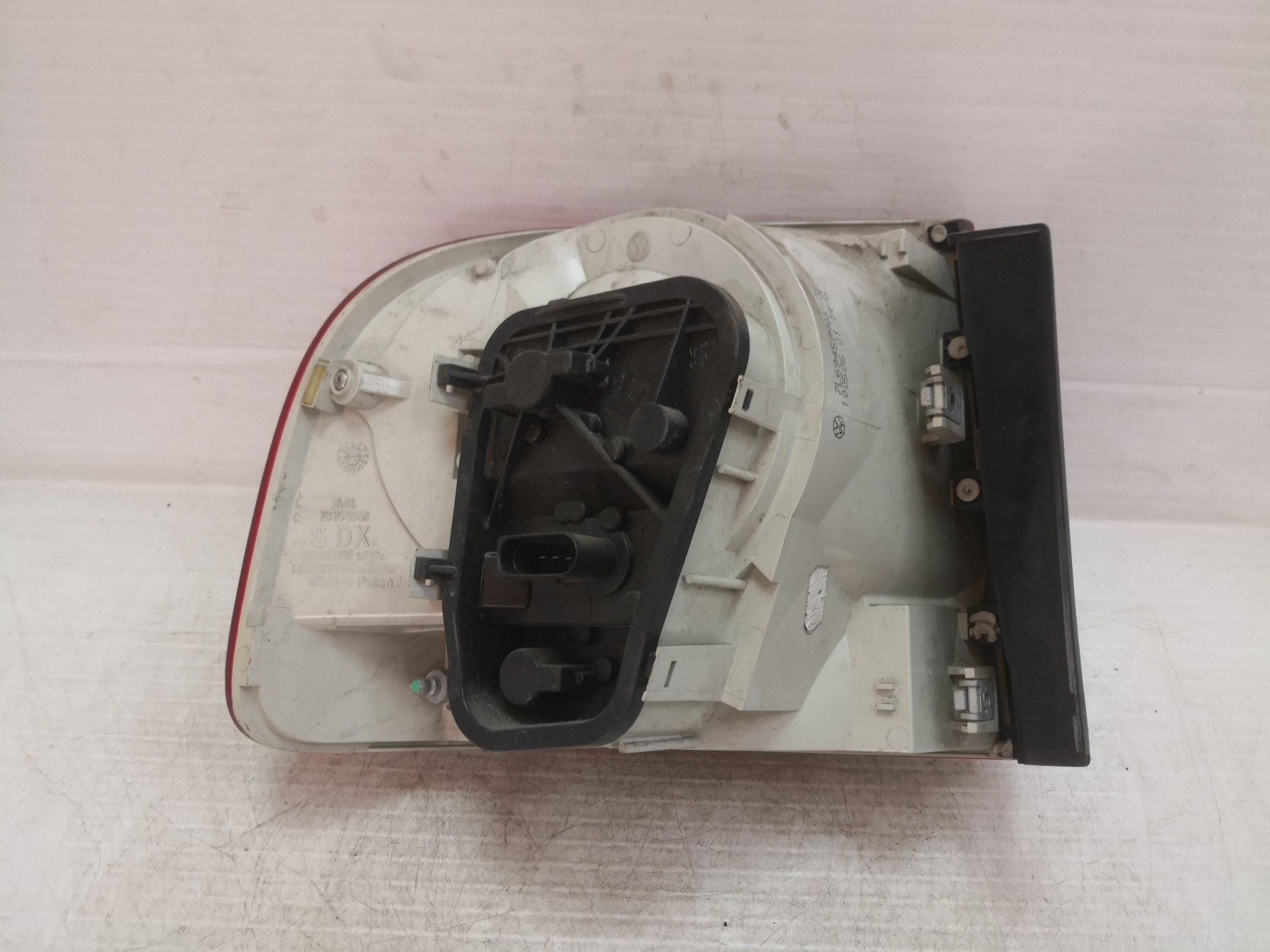 Farolim Stop Dto VOLKSWAGEN TOUAREG (7LA, 7L6, 7L7) | 02 - 13 Imagem-3