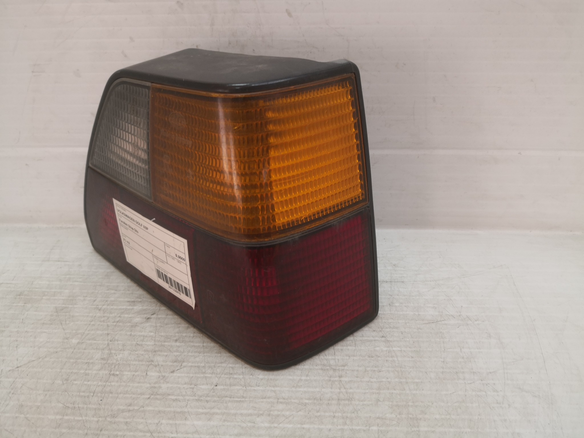 Farolim Stop Dto VOLKSWAGEN GOLF II (19E, 1G1) | 83 - 92 Imagem-1