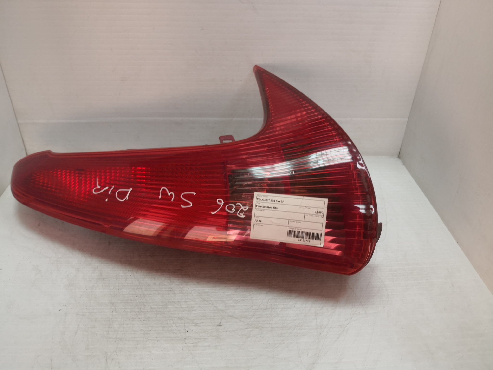 Farolim Stop Dto PEUGEOT - ID S_22741