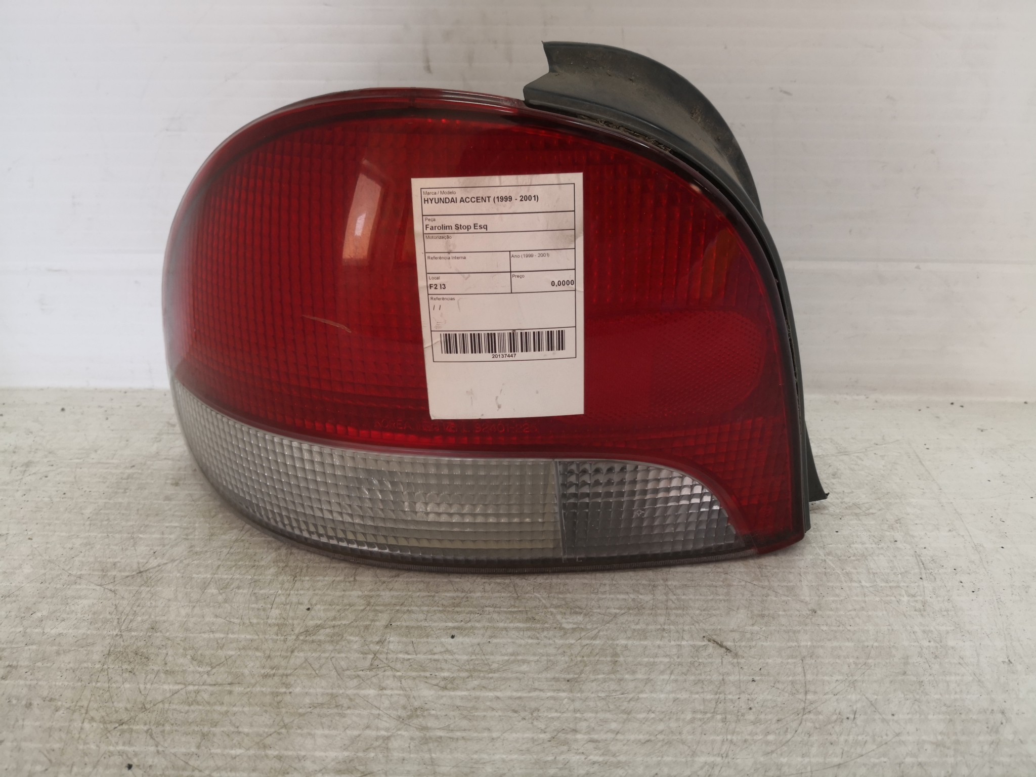 Farolim Stop Esq HYUNDAI - ID S_27446