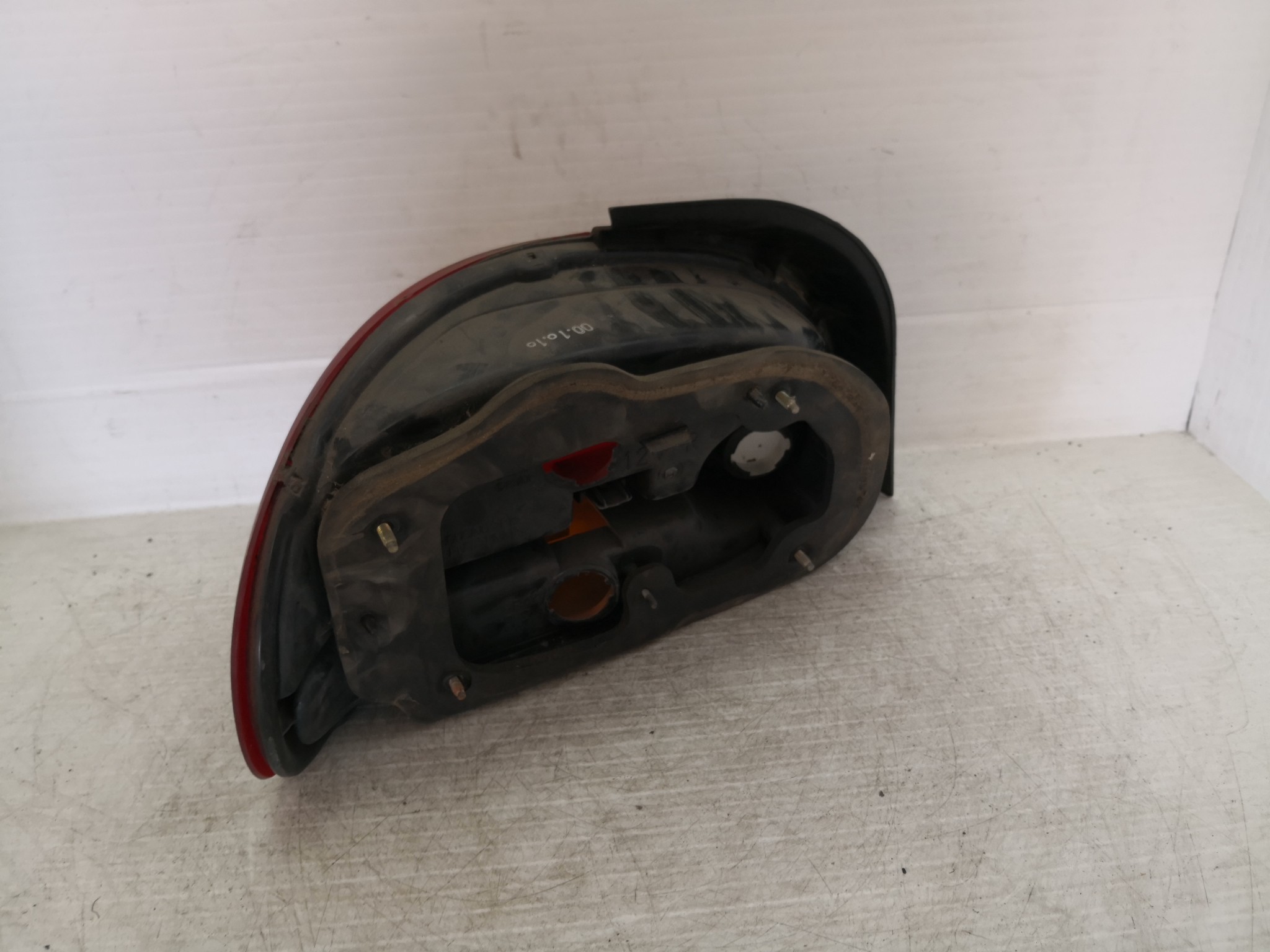 Farolim Stop Dto HYUNDAI ACCENT três volumes (X-3) | 94 - 00 Imagem-3