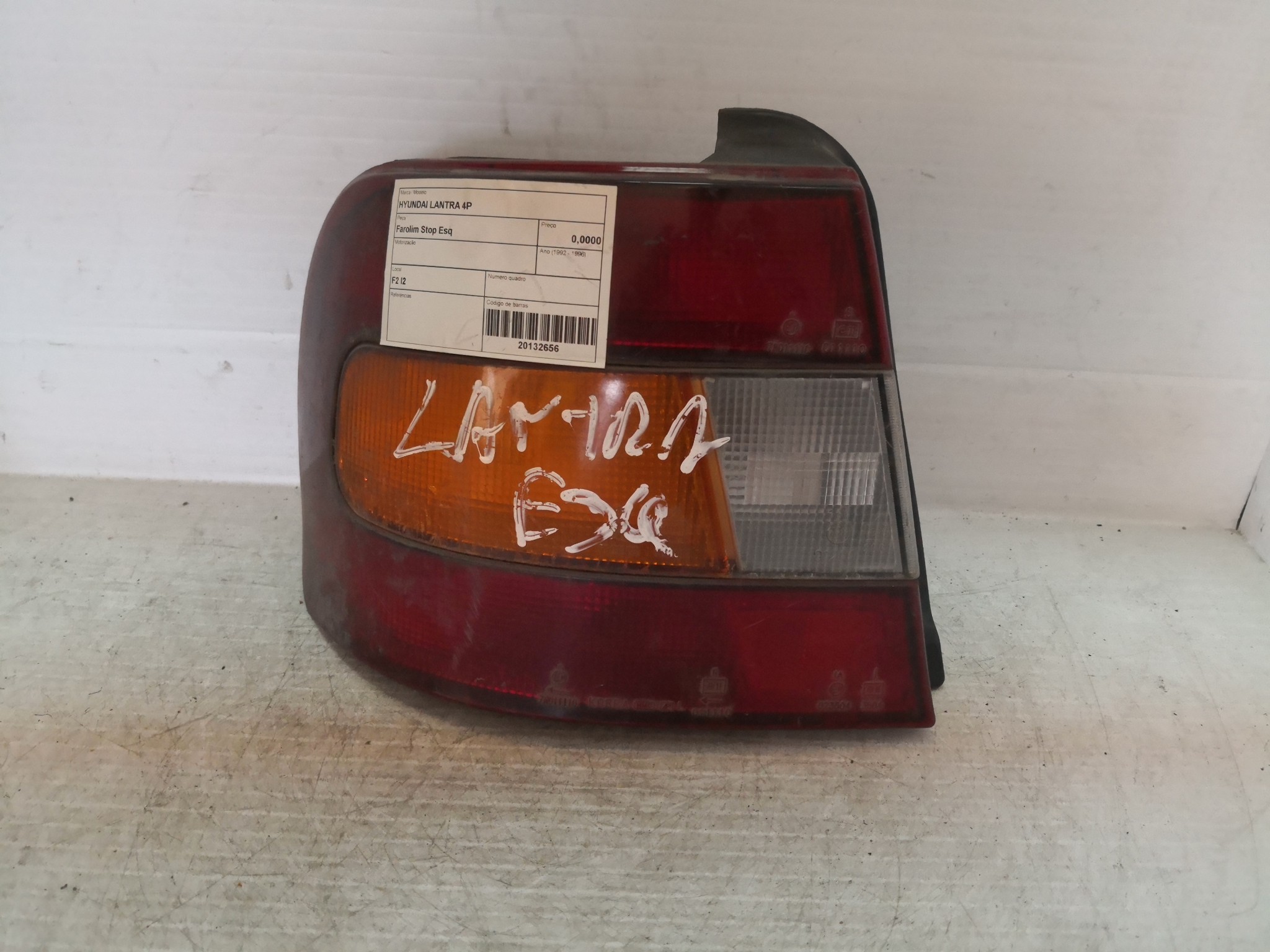 Farolim Stop Esq HYUNDAI - ID S_22655