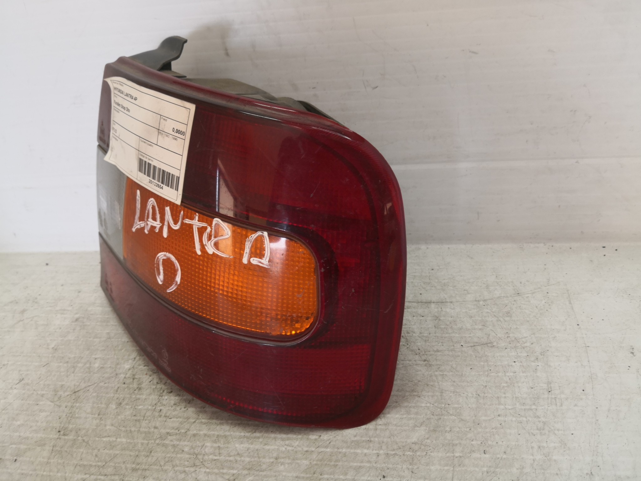 Farolim Stop Dto HYUNDAI ELANTRA I (J-1) | 90 - 95 Imagem-2