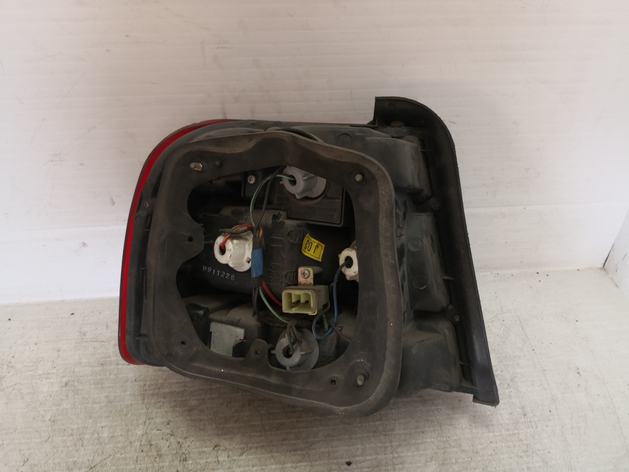 Farolim Stop Dto HYUNDAI ELANTRA I (J-1) | 90 - 95 Imagem-3