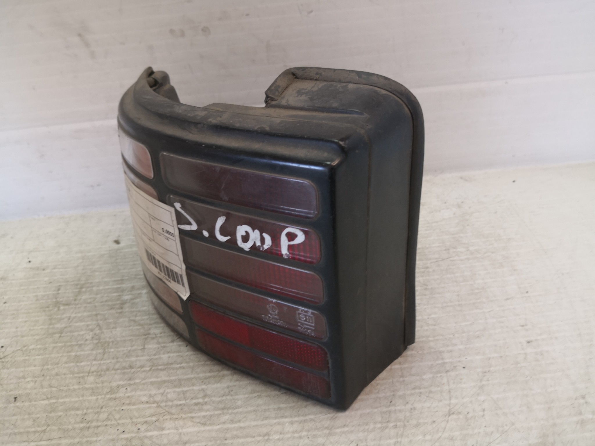 Farolim Stop Esq HYUNDAI S COUPE (SLC) | 90 - 96 Imagem-2