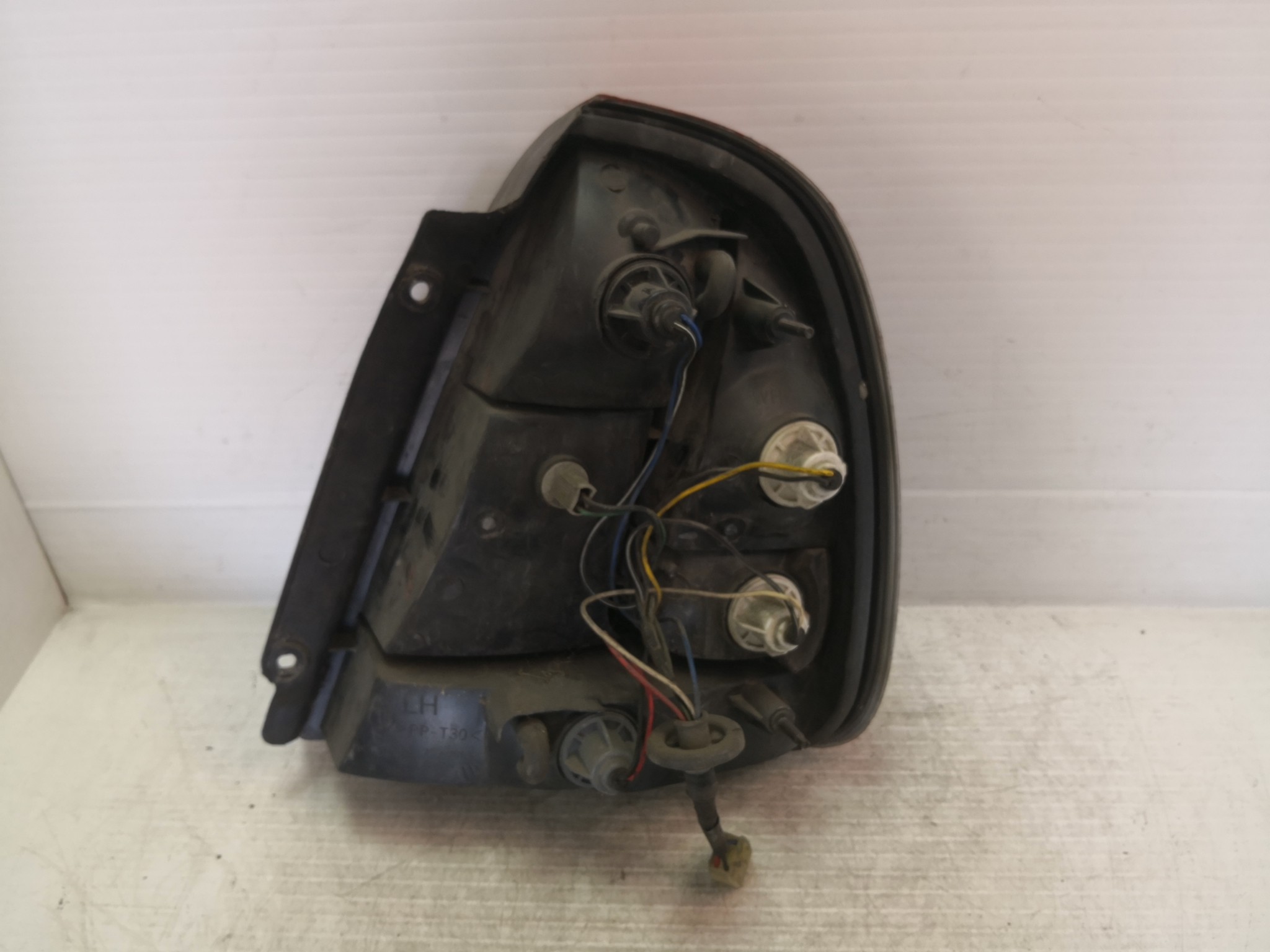 Farolim Stop Esq DAEWOO NUBIRA (J100) | 97 -  Imagem-3