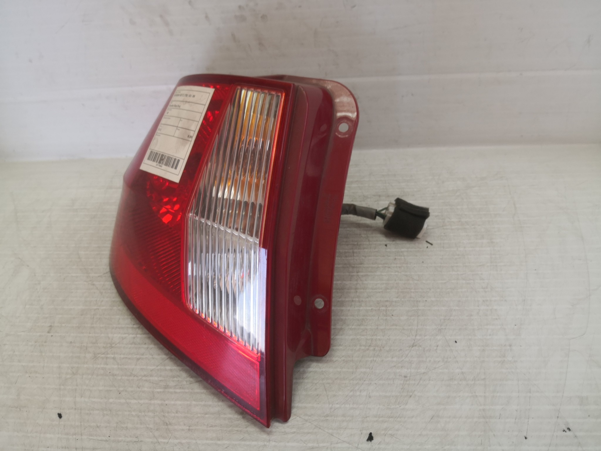 Farolim Stop Esq HYUNDAI GETZ (TB) | 01 - 11 Imagem-2