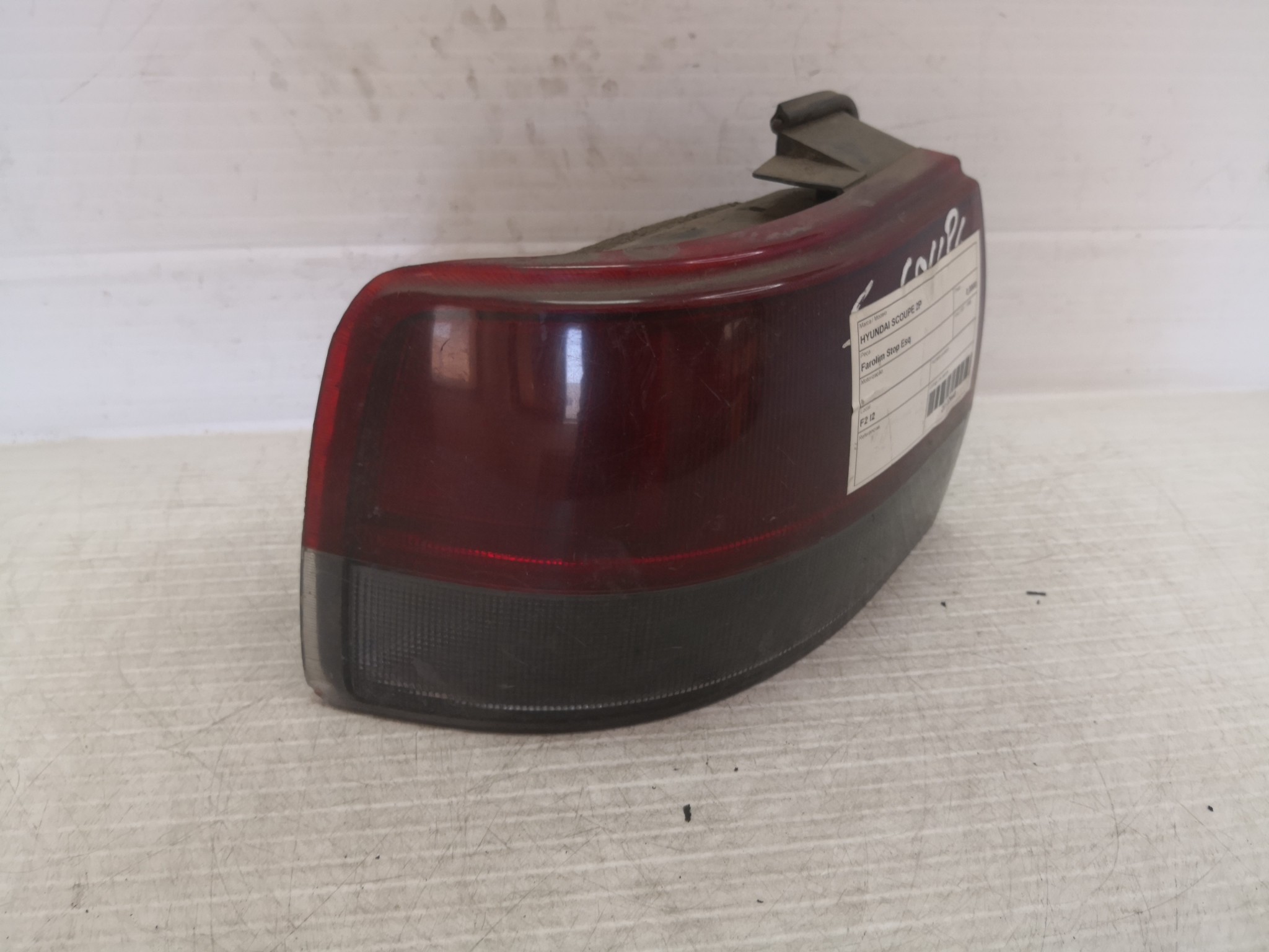 Farolim Stop Esq HYUNDAI S COUPE (SLC) | 90 - 96 Imagem-1