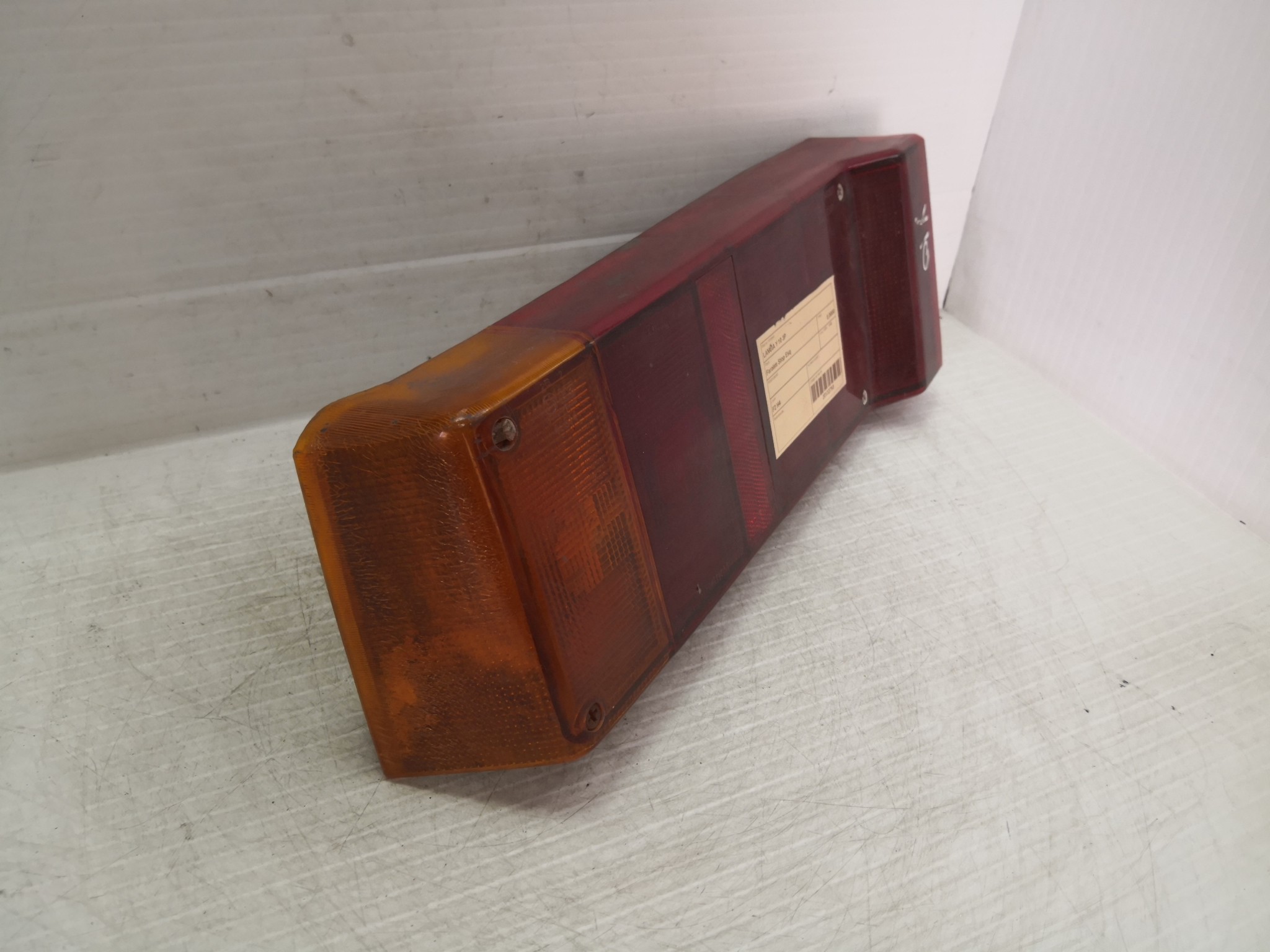 Farolim Stop Esq LANCIA Y10 (156_) | 85 - 95 Imagem-1