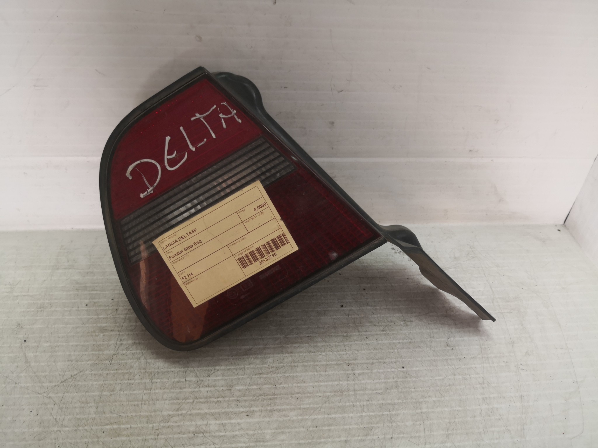 Farolim Stop Esq LANCIA - ID S_22794
