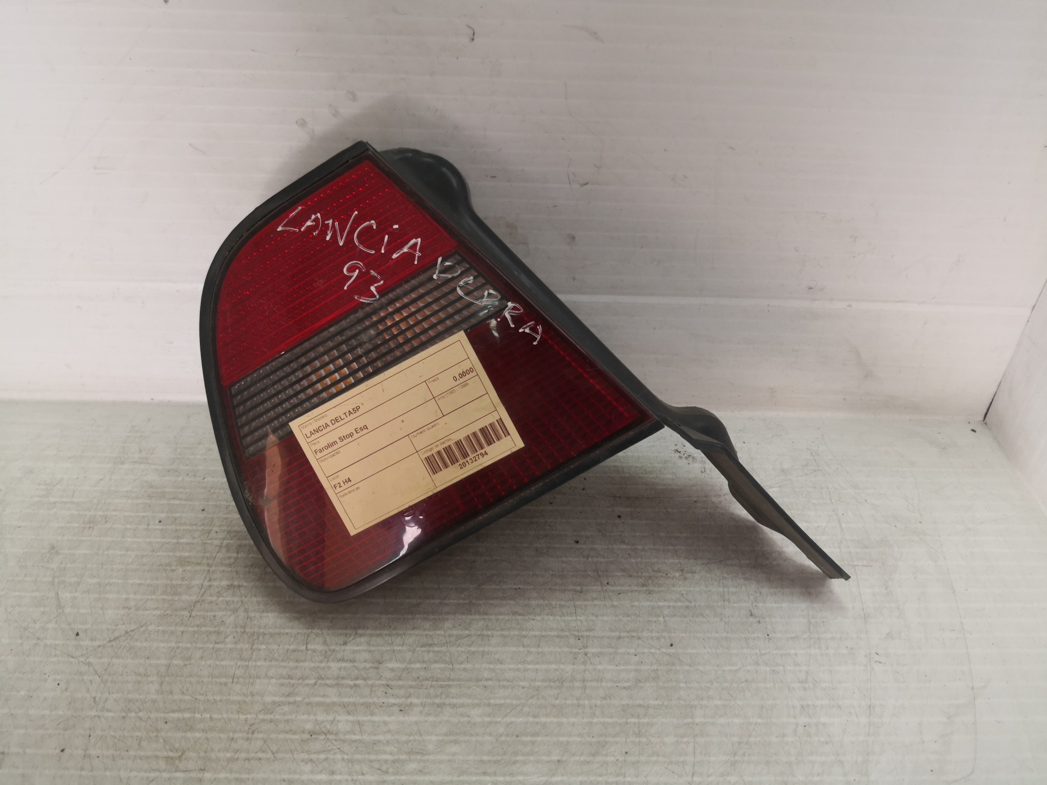 Farolim Stop Esq LANCIA - ID S_22793