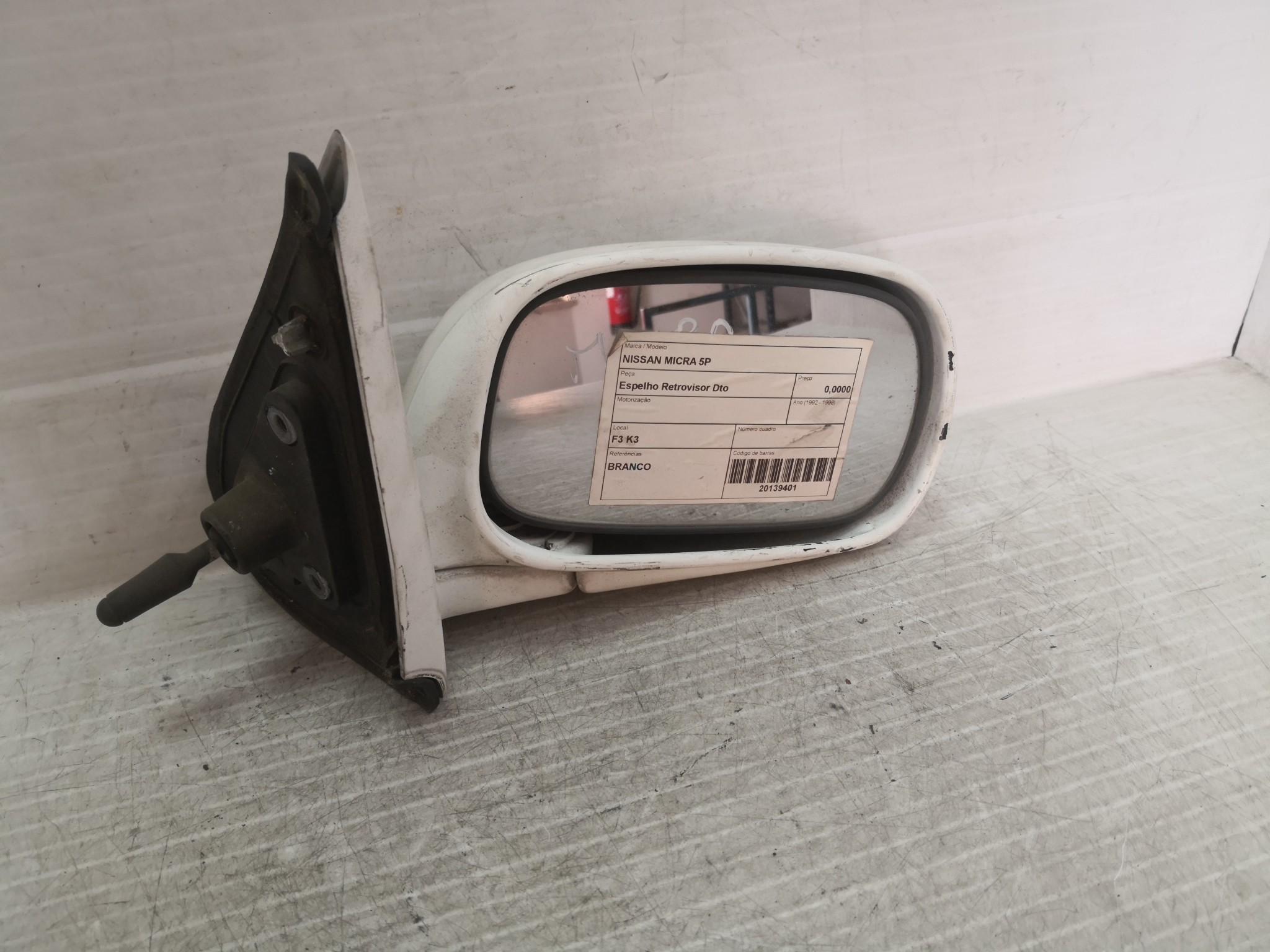 Espelho Retrovisor Dto NISSAN - ID S_29400