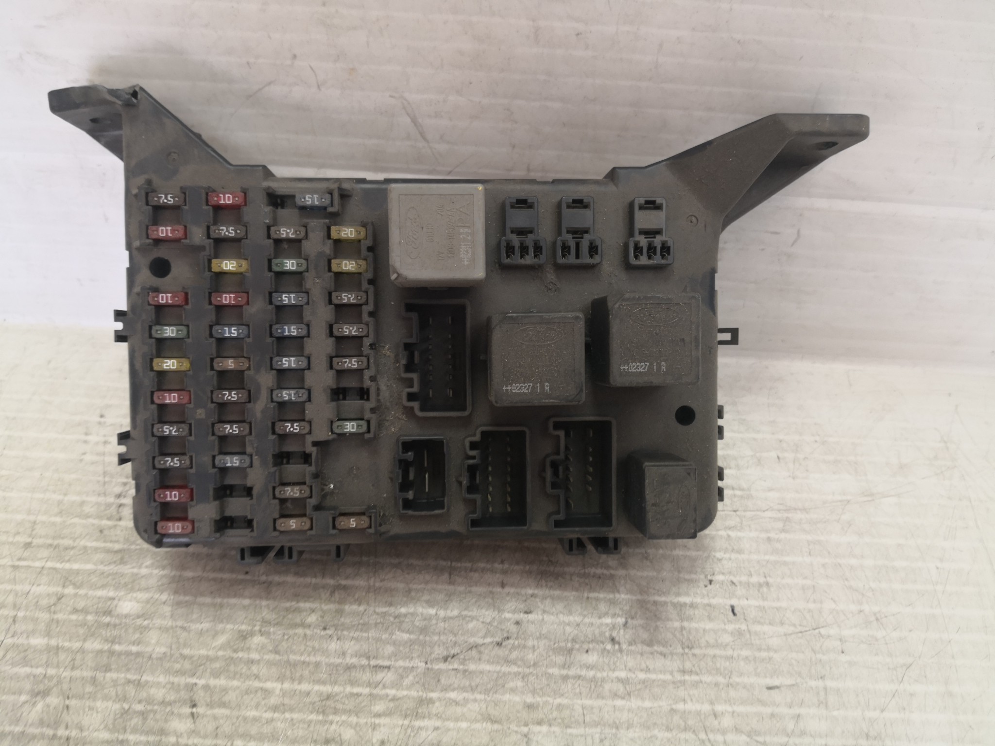 Caixa dos Fusíveis JAGUAR X-TYPE (X400) | 01 - 09 Imagem-1