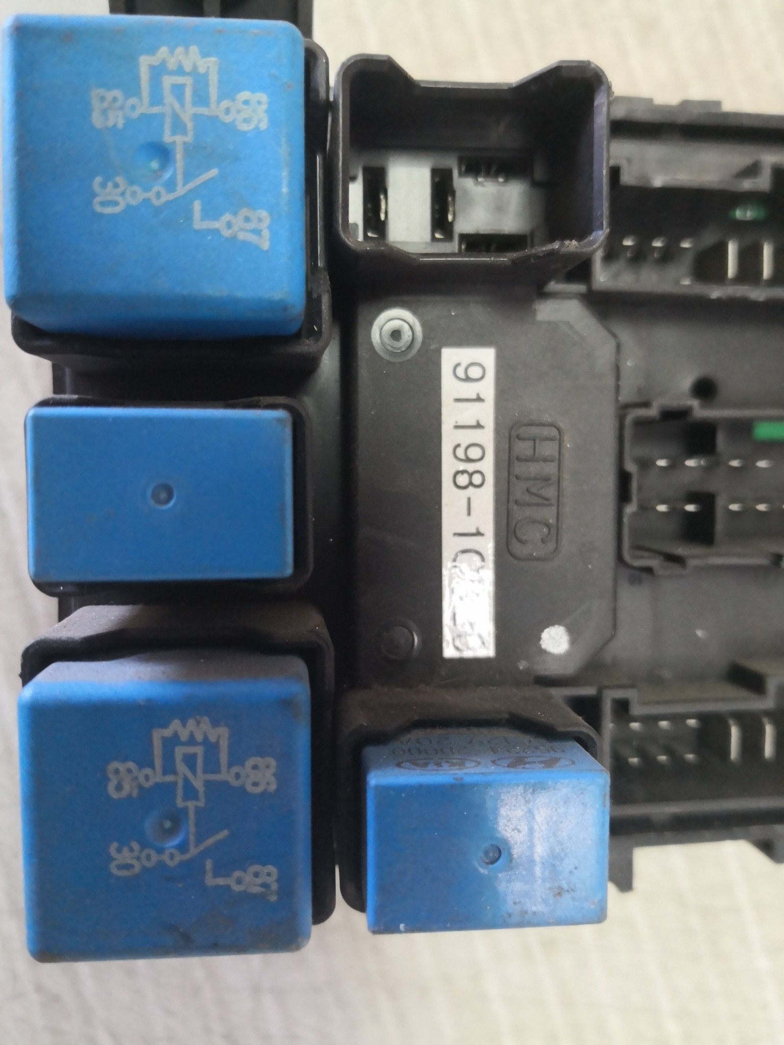 Caixa dos Fusíveis HYUNDAI GETZ (TB) | 01 - 11 Imagem-2