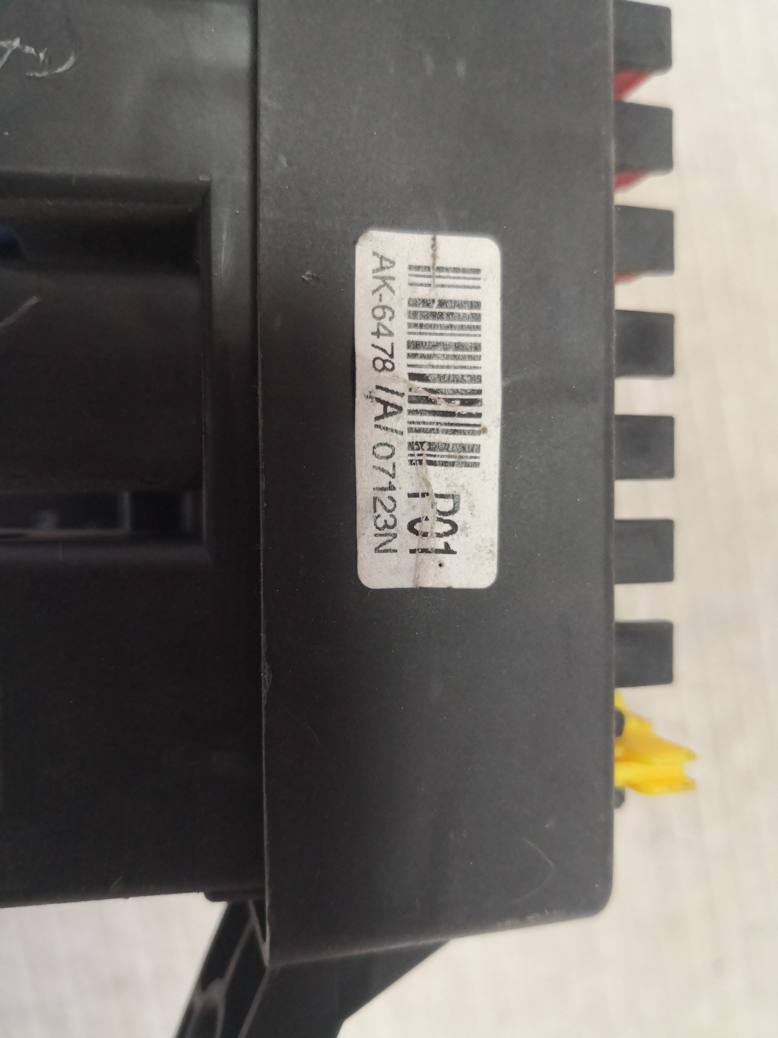 Caixa dos Fusíveis HYUNDAI GETZ (TB) | 01 - 11 Imagem-3